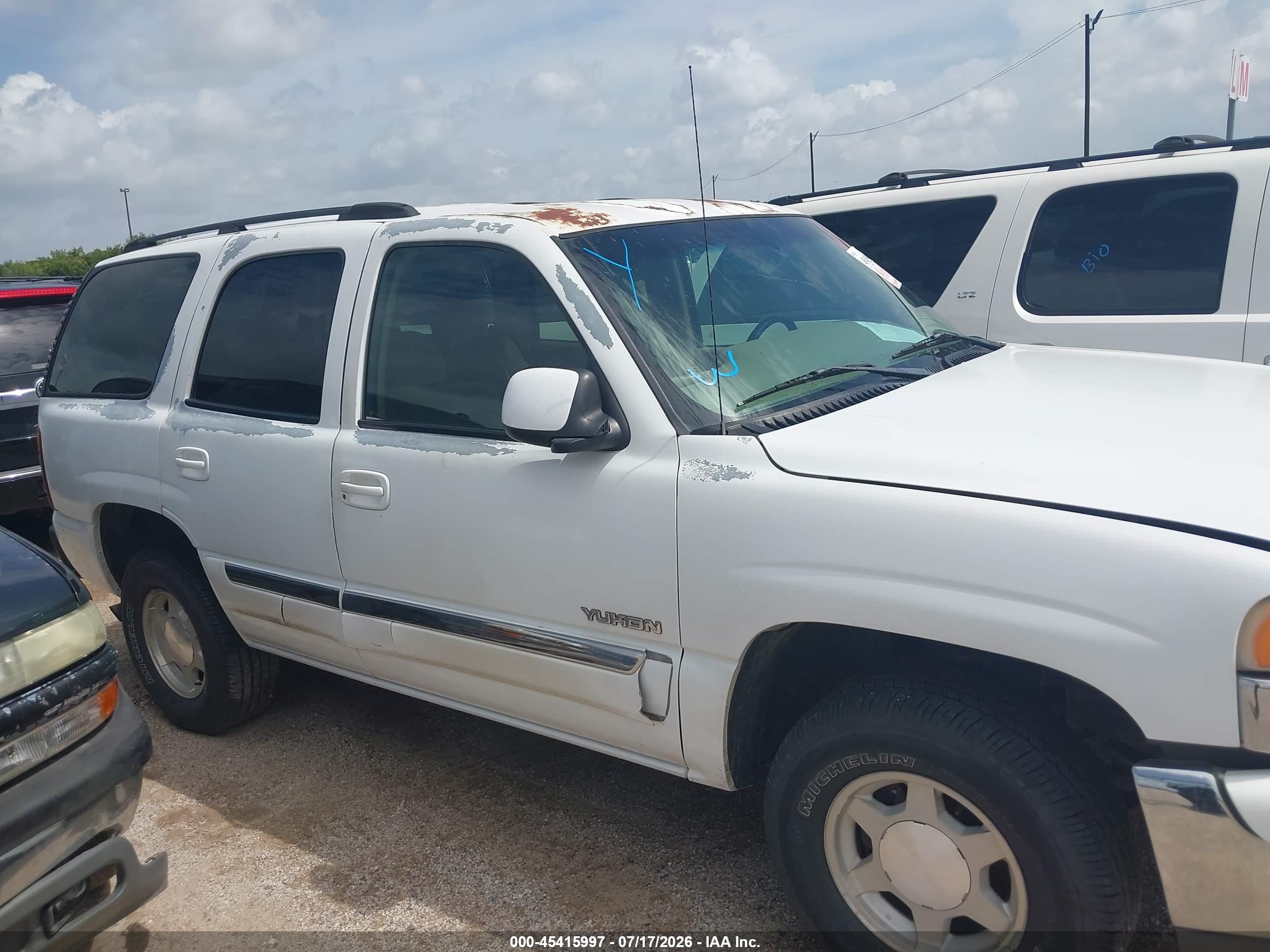 2003 Gmc Yukon Sle White vin: 1GKEC13T23J149392