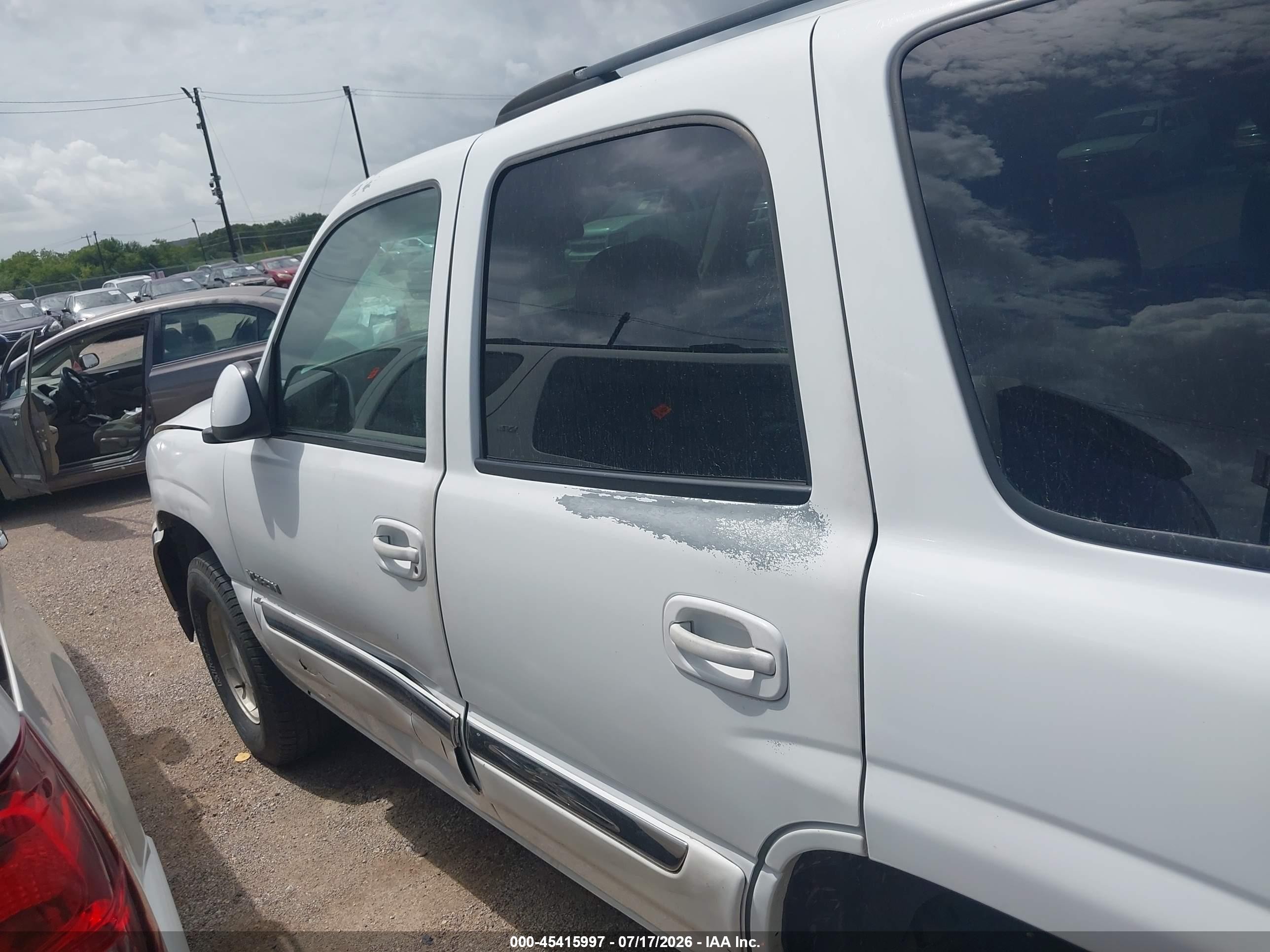 2003 Gmc Yukon Sle White vin: 1GKEC13T23J149392