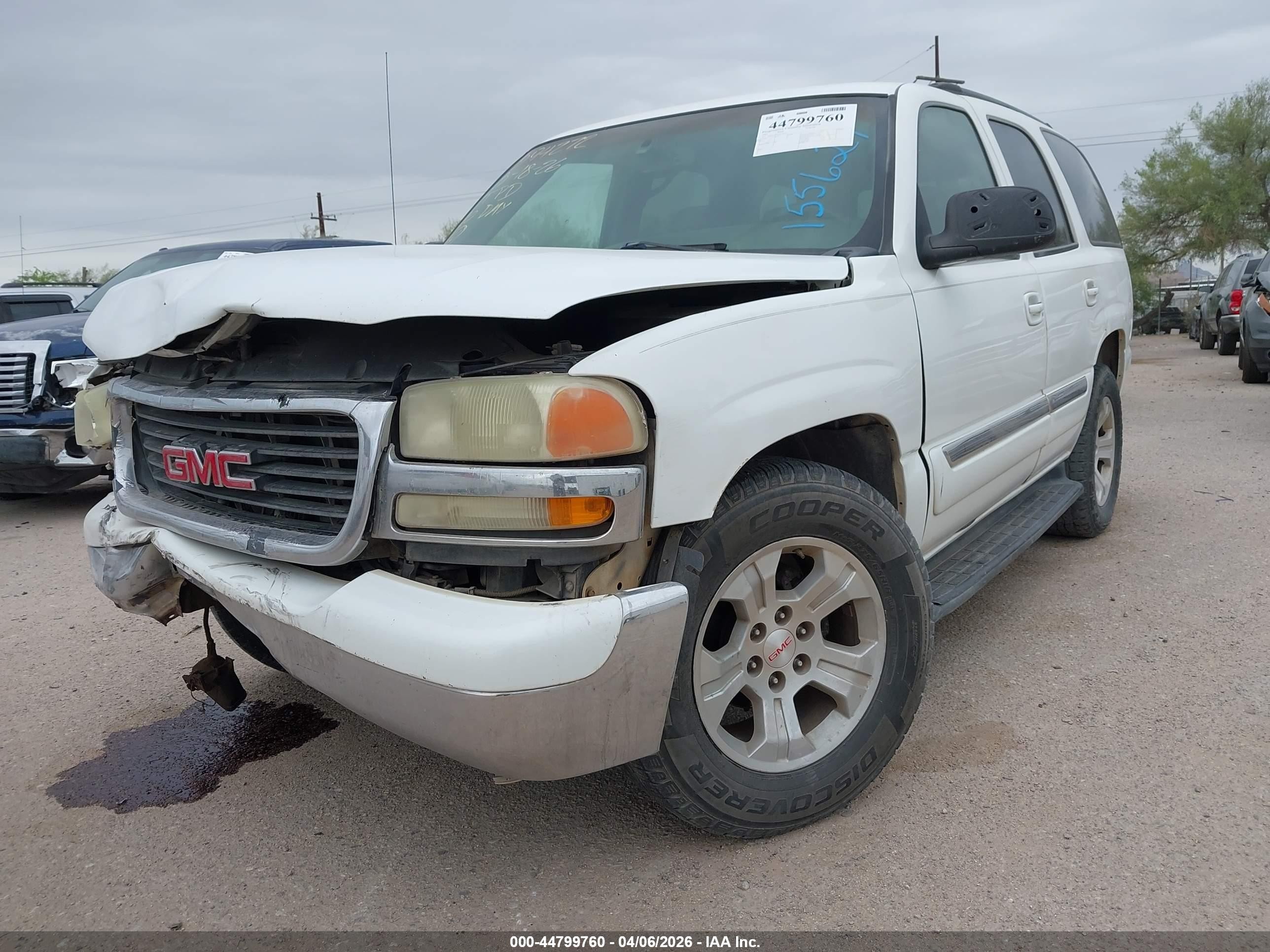 2003 Gmc Yukon Sle White vin: 1GKEC13T23R155629