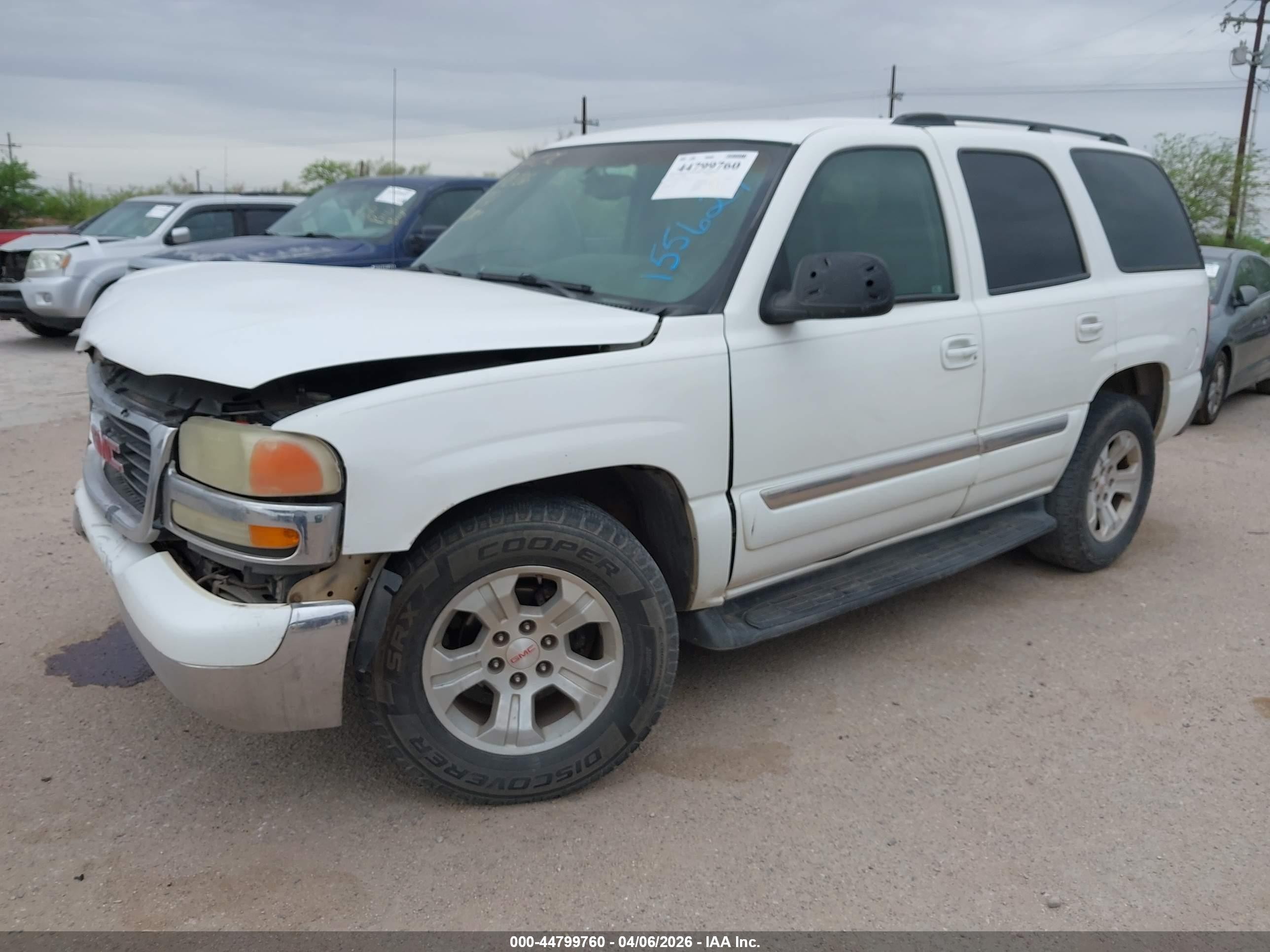 2003 Gmc Yukon Sle White vin: 1GKEC13T23R155629