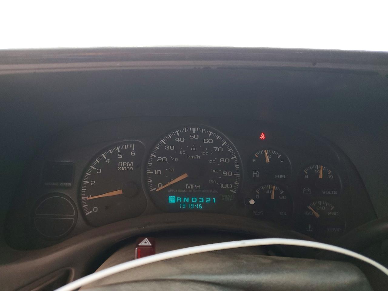 2002 Gmc Yukon Белый vin: 1GKEC13T32R131466