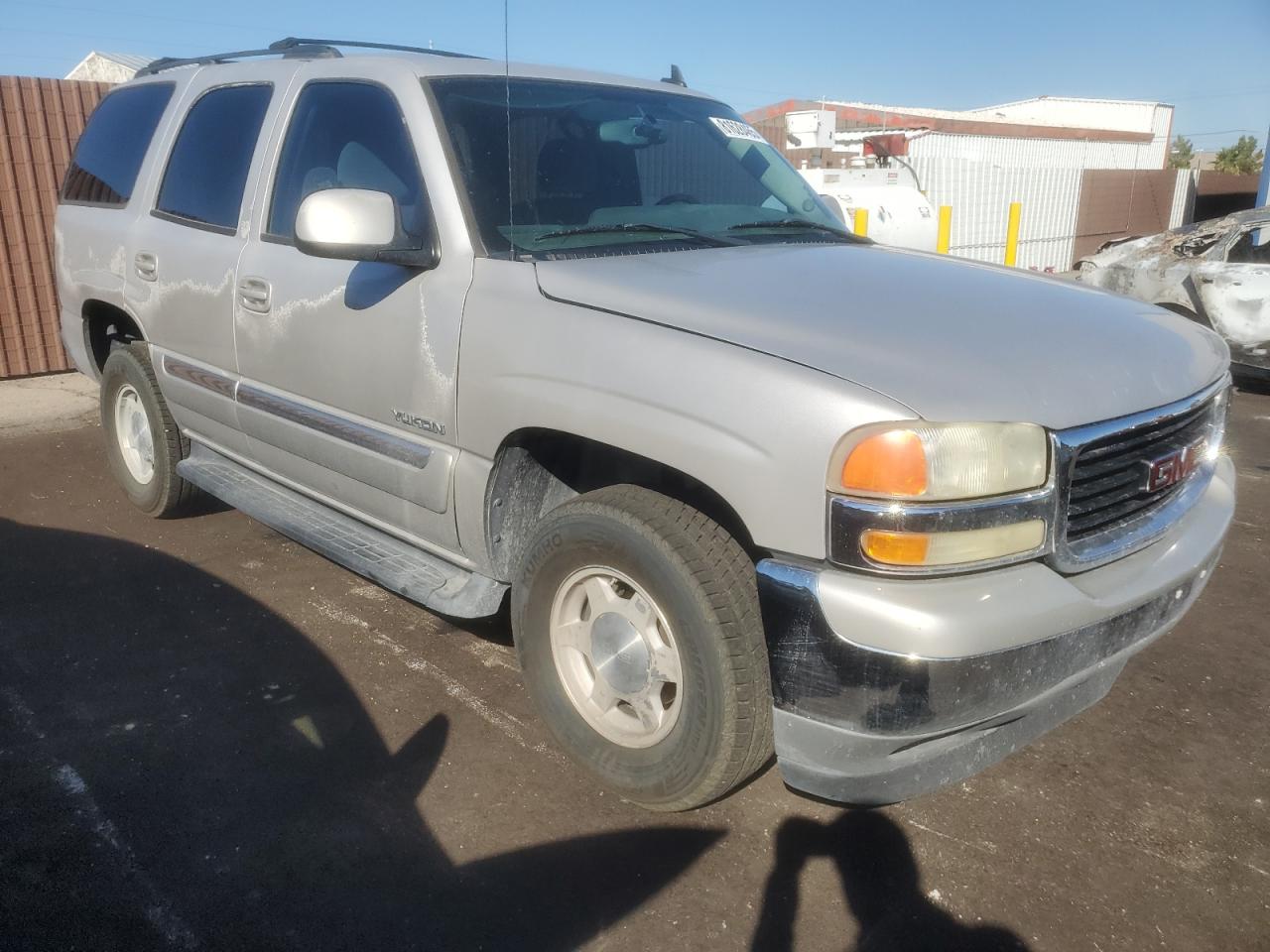 2006 Gmc Yukon Silver vin: 1GKEC13T36J120309