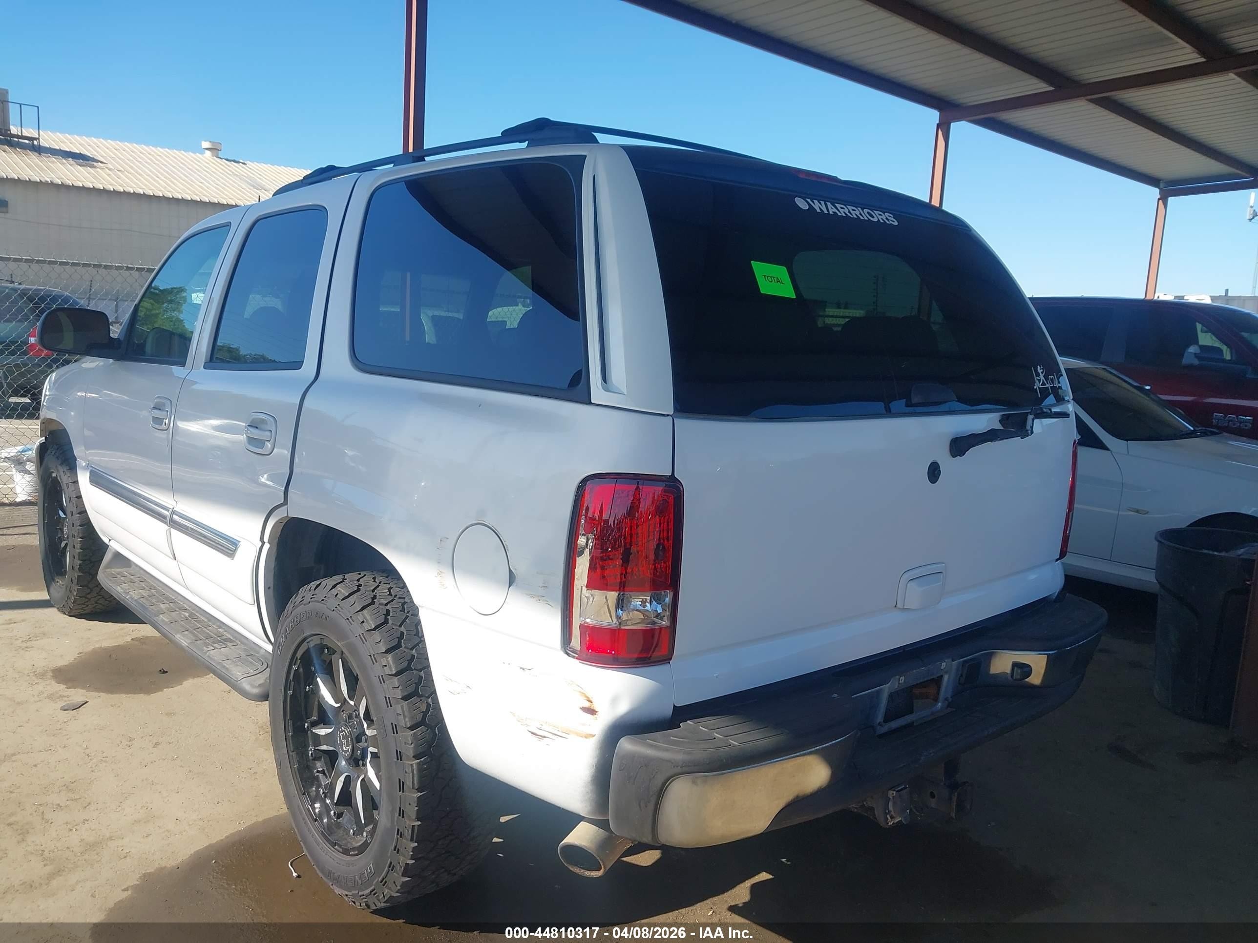2005 Gmc Yukon Slt White vin: 1GKEC13T55R276335