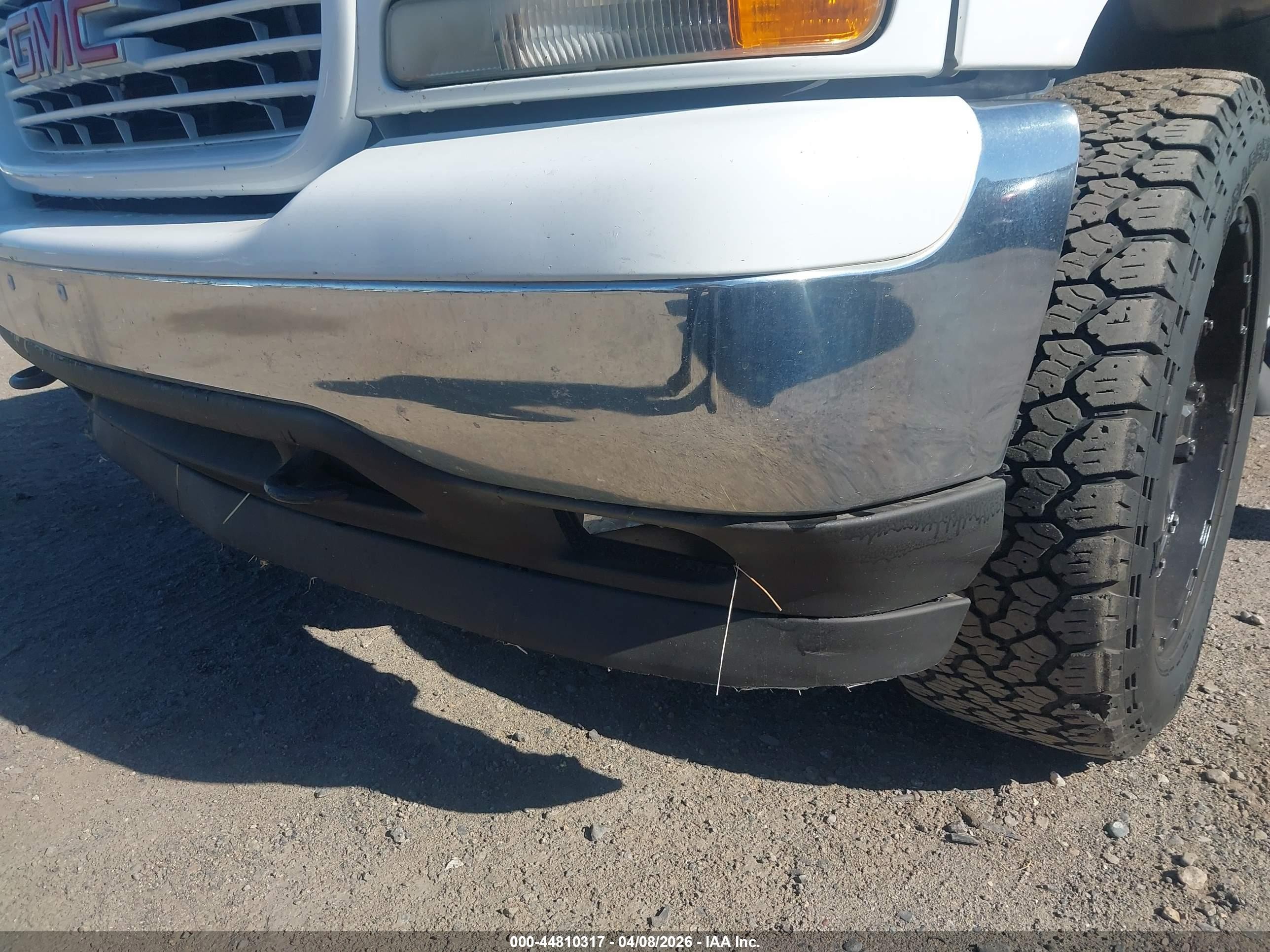 2005 Gmc Yukon Slt White vin: 1GKEC13T55R276335