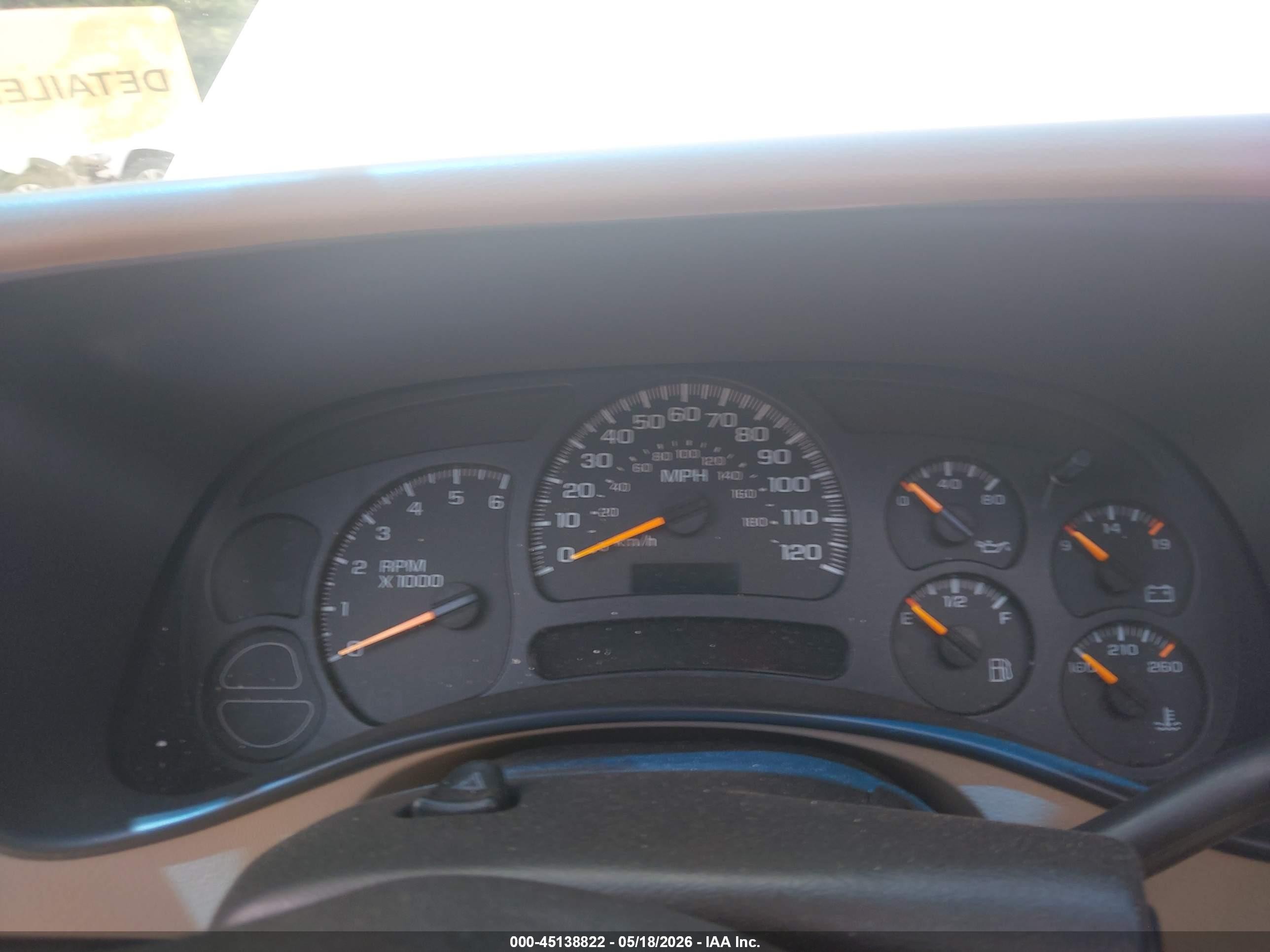 2005 Gmc Yukon Slt White vin: 1GKEC13T65J133537