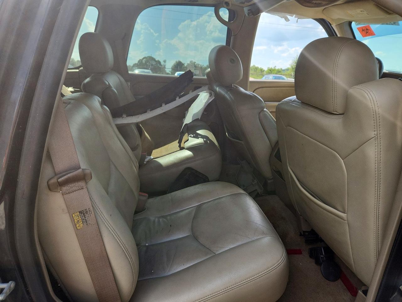2005 Gmc Yukon Gray vin: 1GKEC13T75J122286