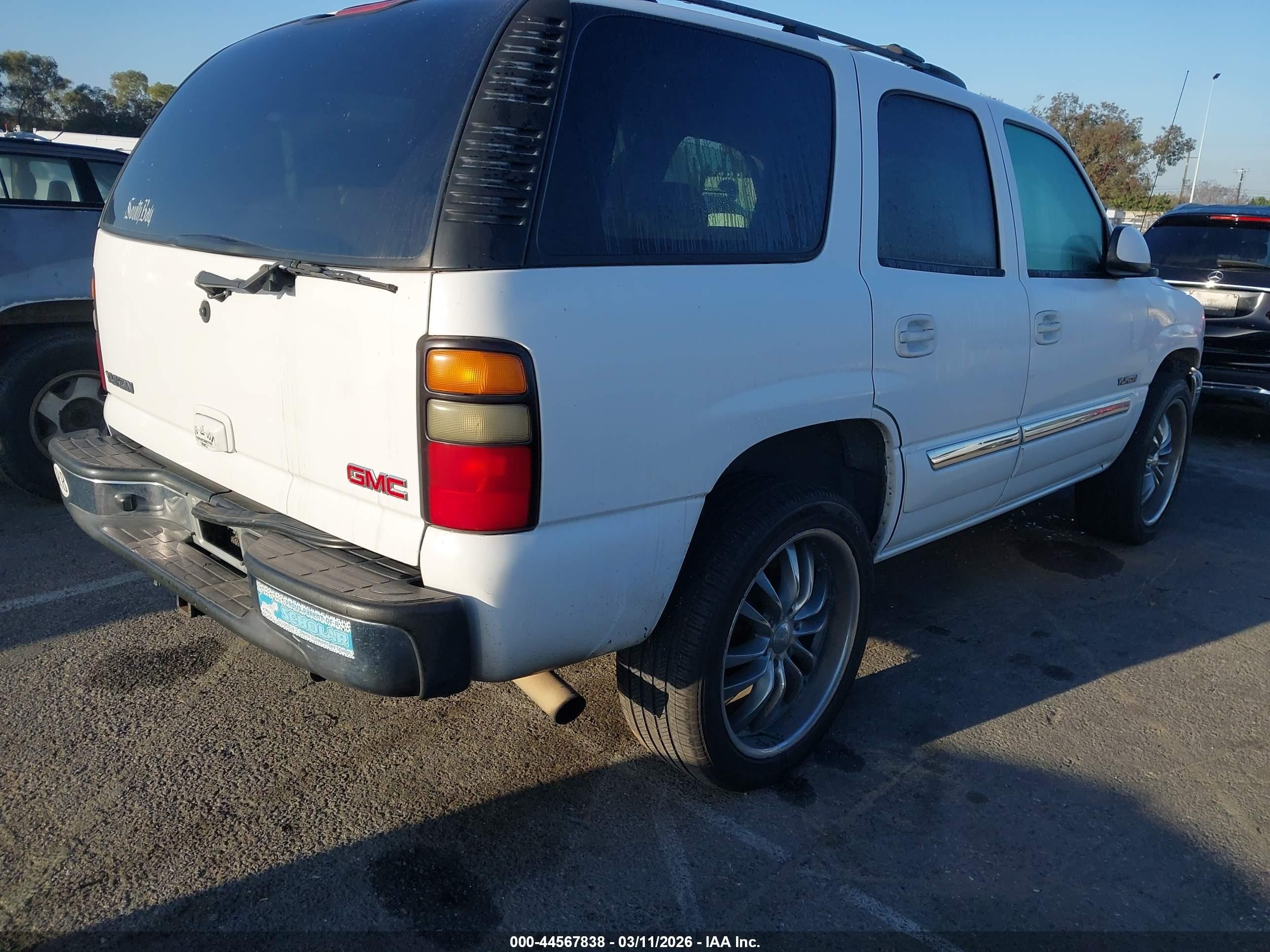 2004 Gmc Yukon Sle White vin: 1GKEC13T84R201238