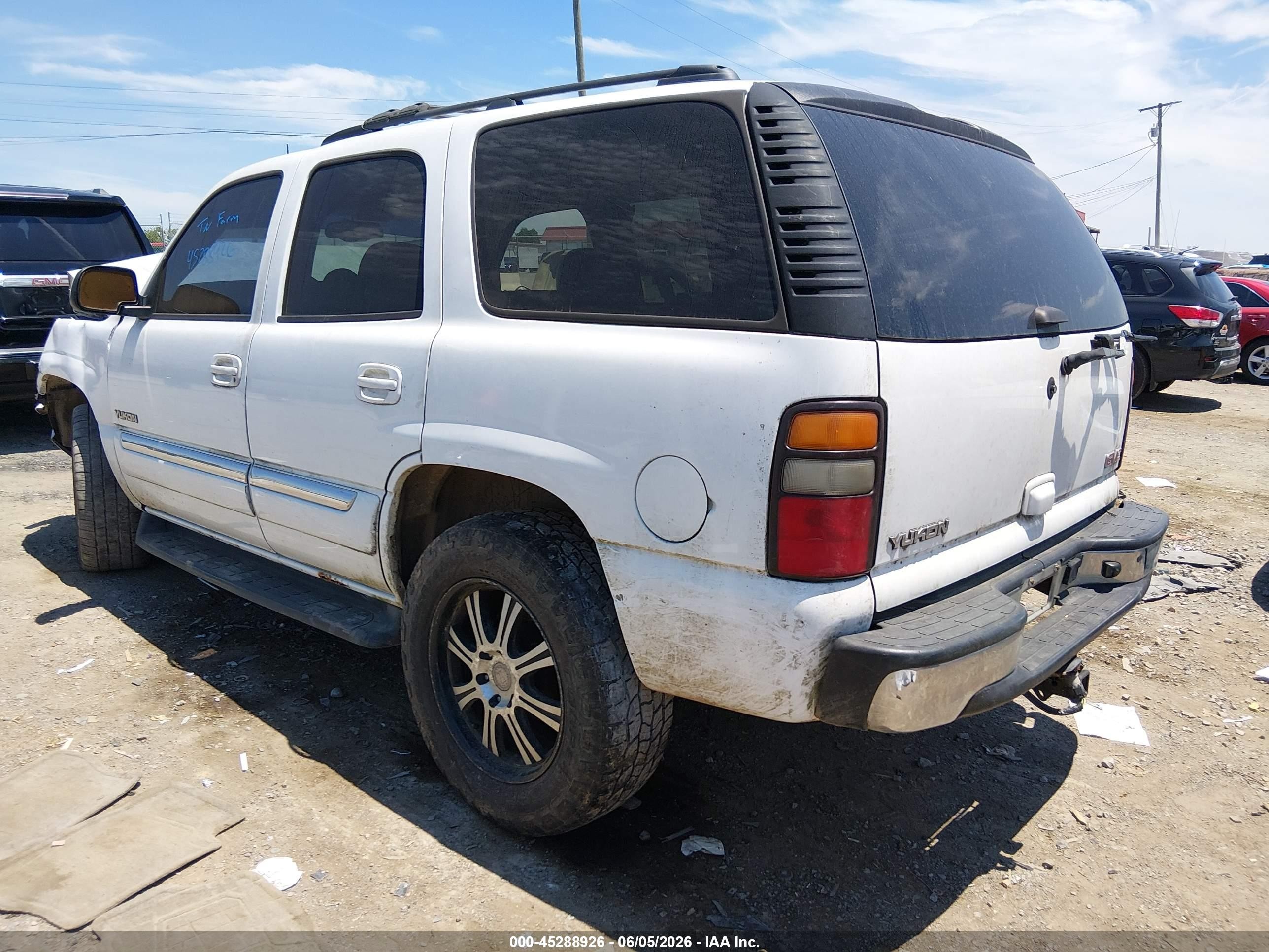 2005 Gmc Yukon Slt White vin: 1GKEC13T95J236015