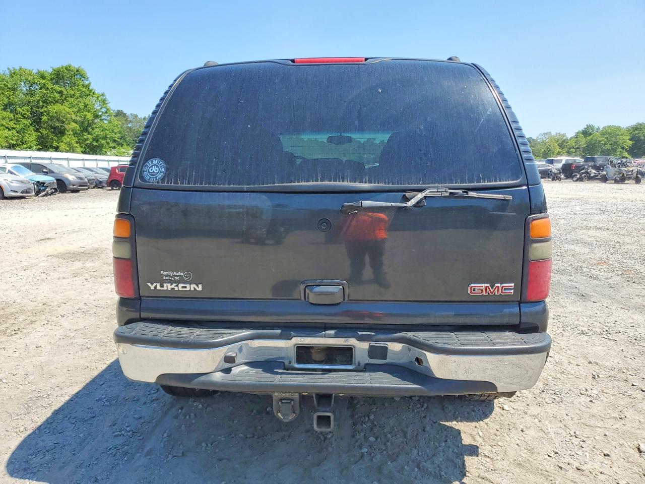 2005 Gmc Yukon Black vin: 1GKEC13T95R109590
