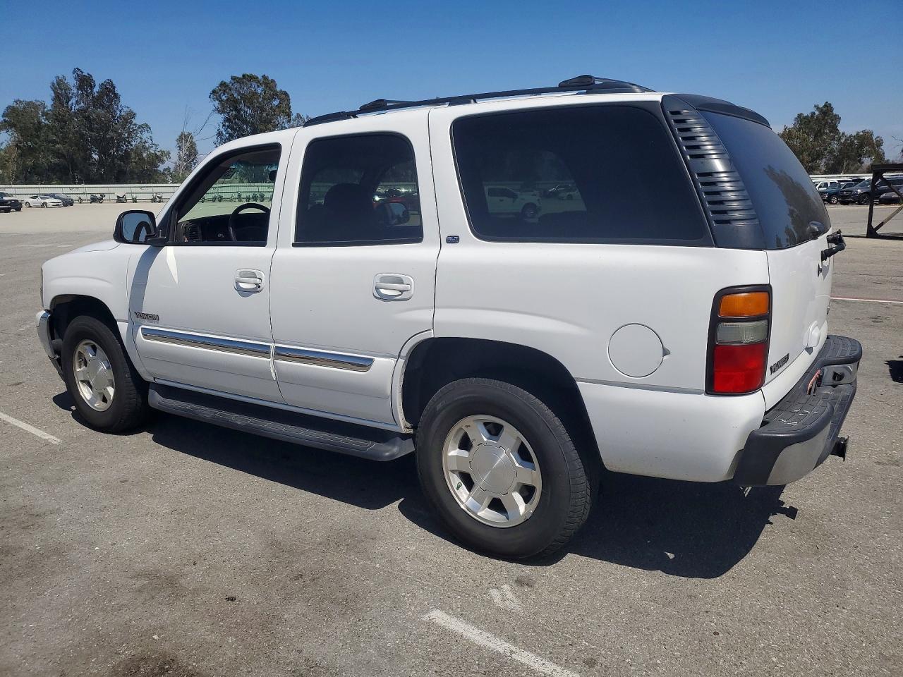 2006 Gmc Yukon White vin: 1GKEC13T96R114032
