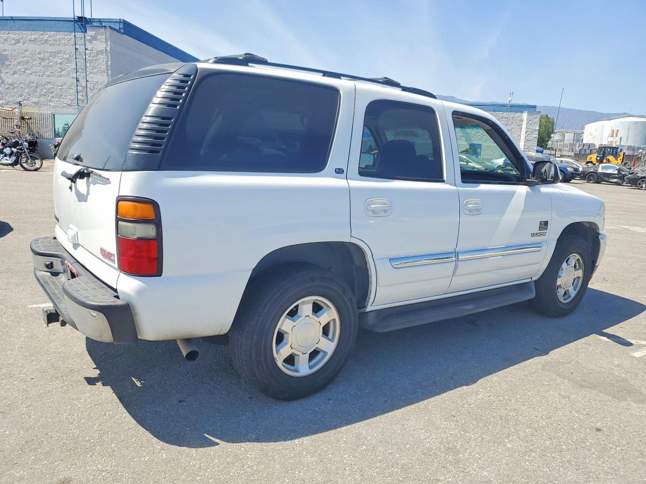 2006 Gmc Yukon White vin: 1GKEC13T96R114032
