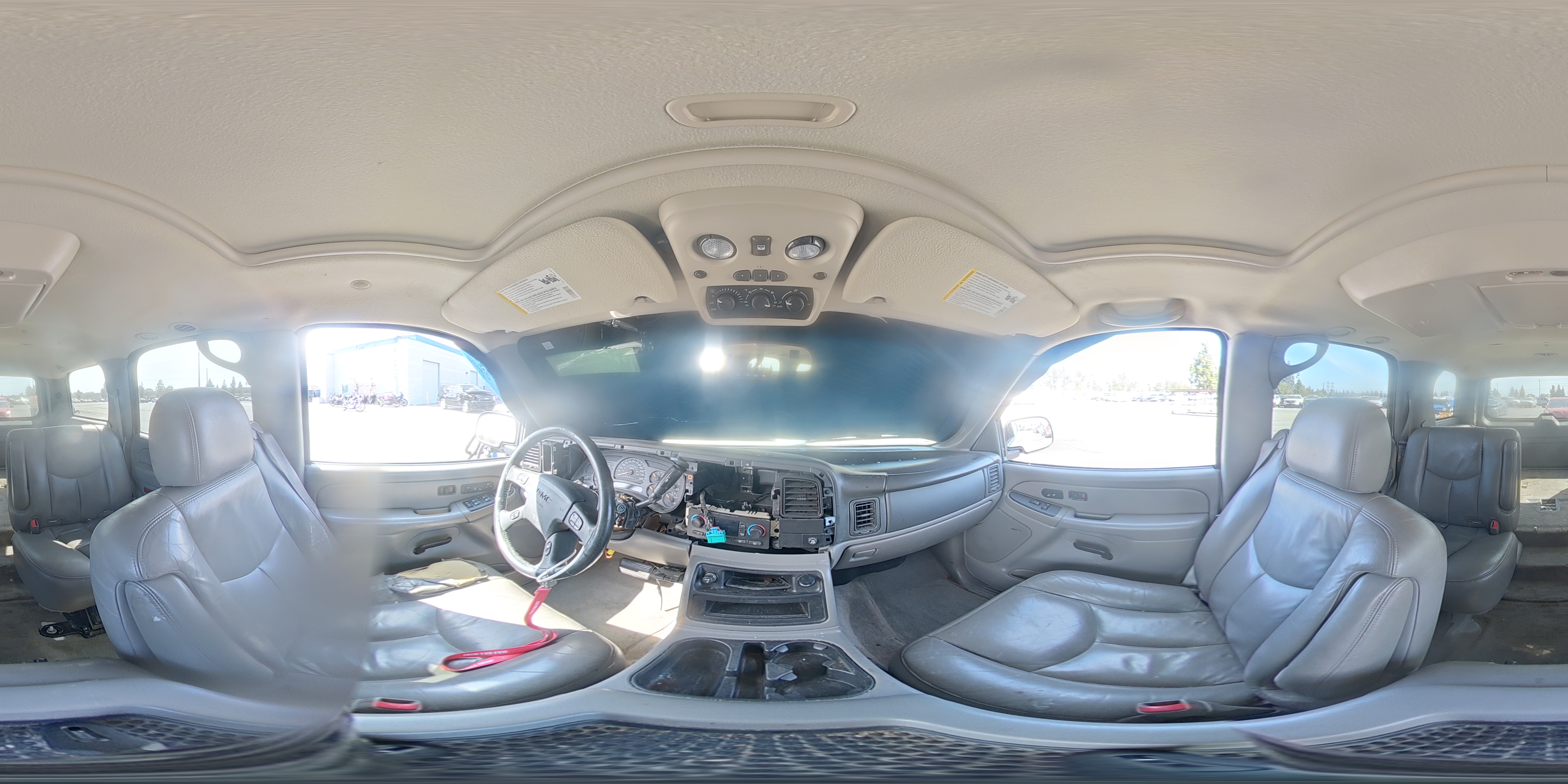 2006 Gmc Yukon White vin: 1GKEC13T96R114032