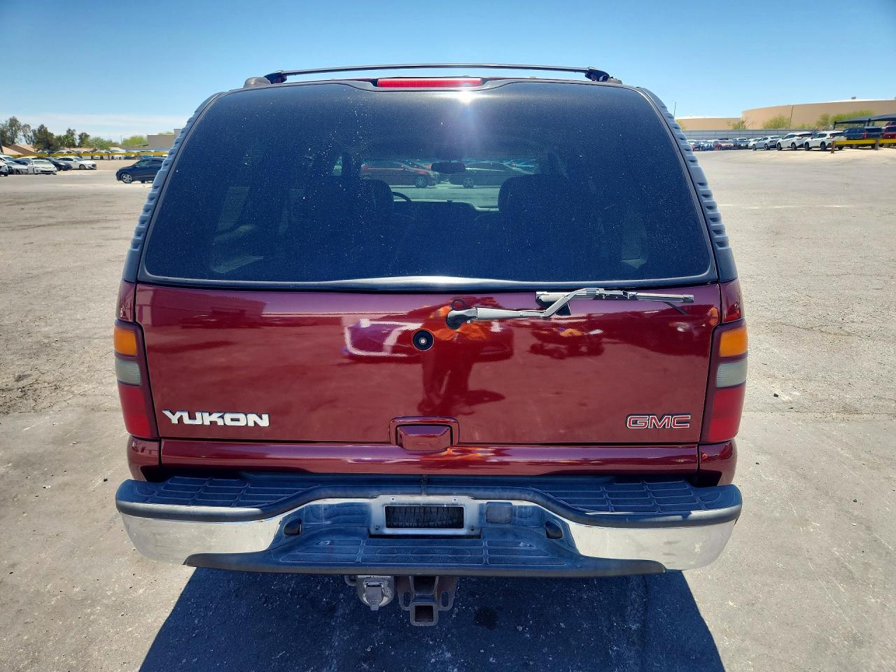 2002 Gmc Yukon Red vin: 1GKEC13TX2R206454