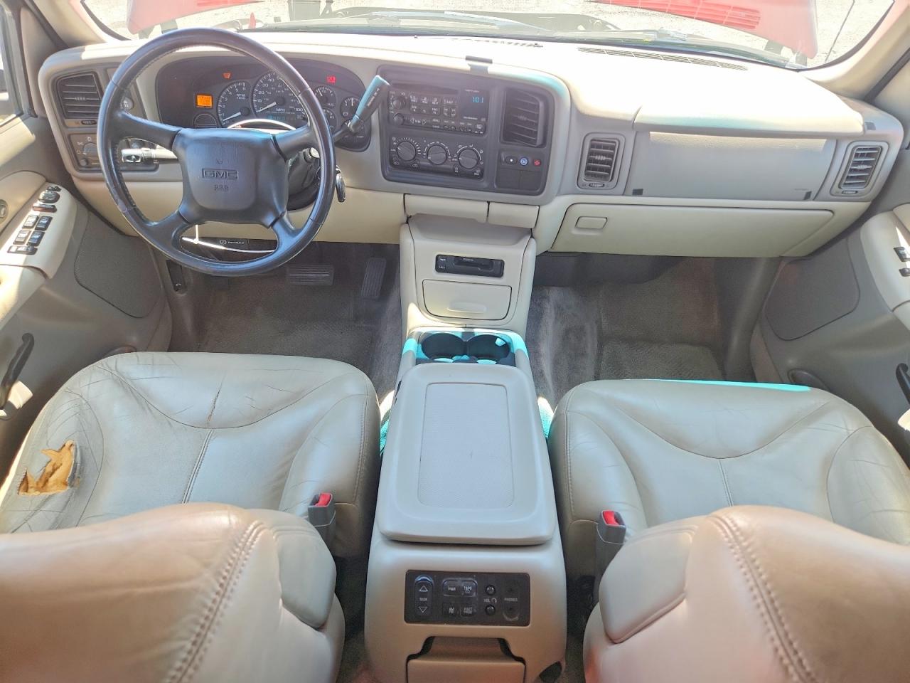 2002 Gmc Yukon Red vin: 1GKEC13TX2R206454