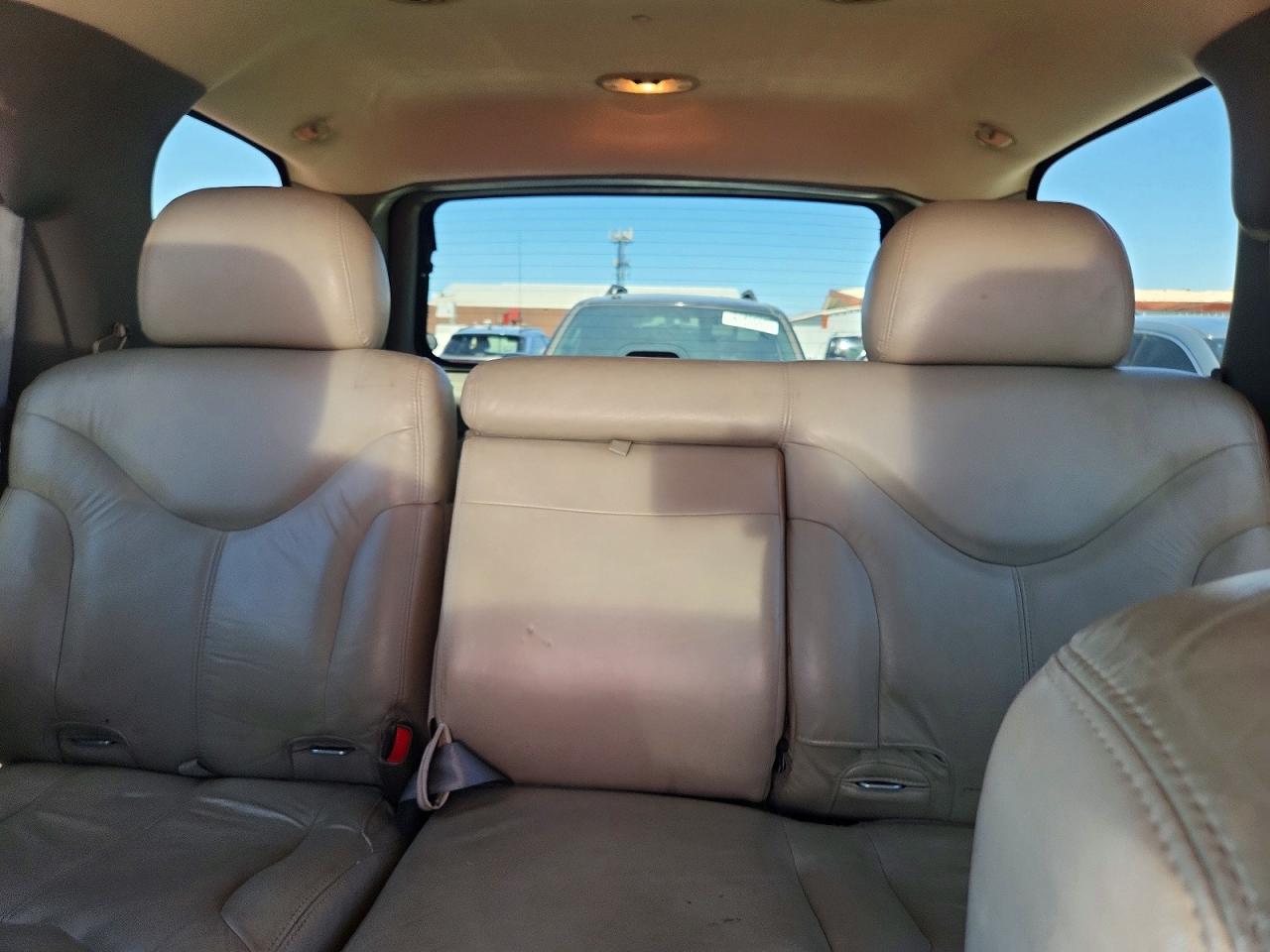 2002 Gmc Yukon Red vin: 1GKEC13TX2R206454