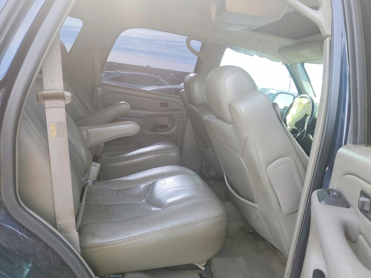 2005 Gmc Yukon Blue vin: 1GKEC13TX5J158540