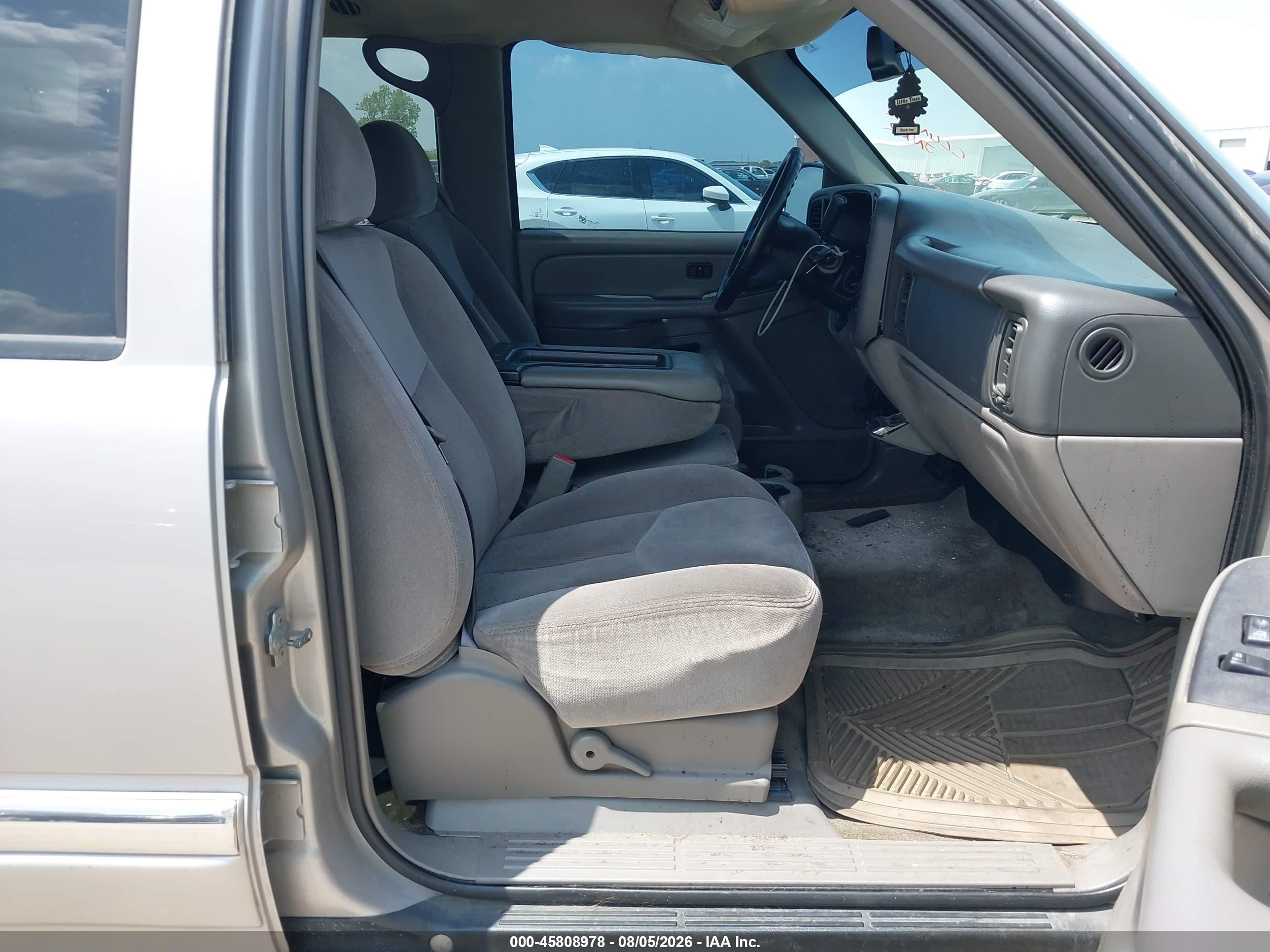 2005 Gmc Yukon Sle Beige vin: 1GKEC13V05J245364
