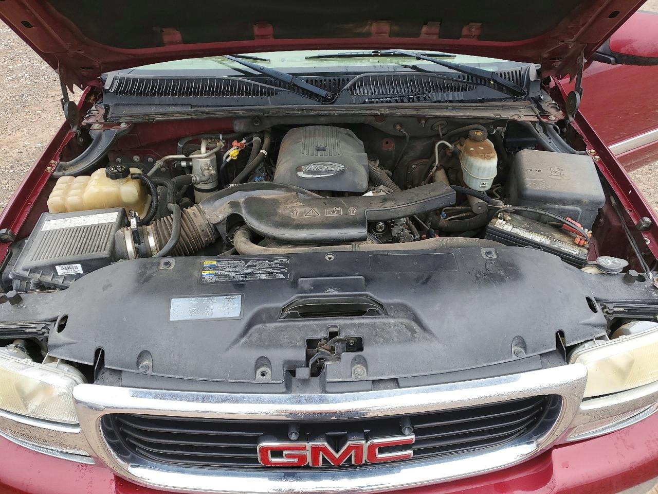 2004 Gmc Yukon Burgundy vin: 1GKEC13V14R255238