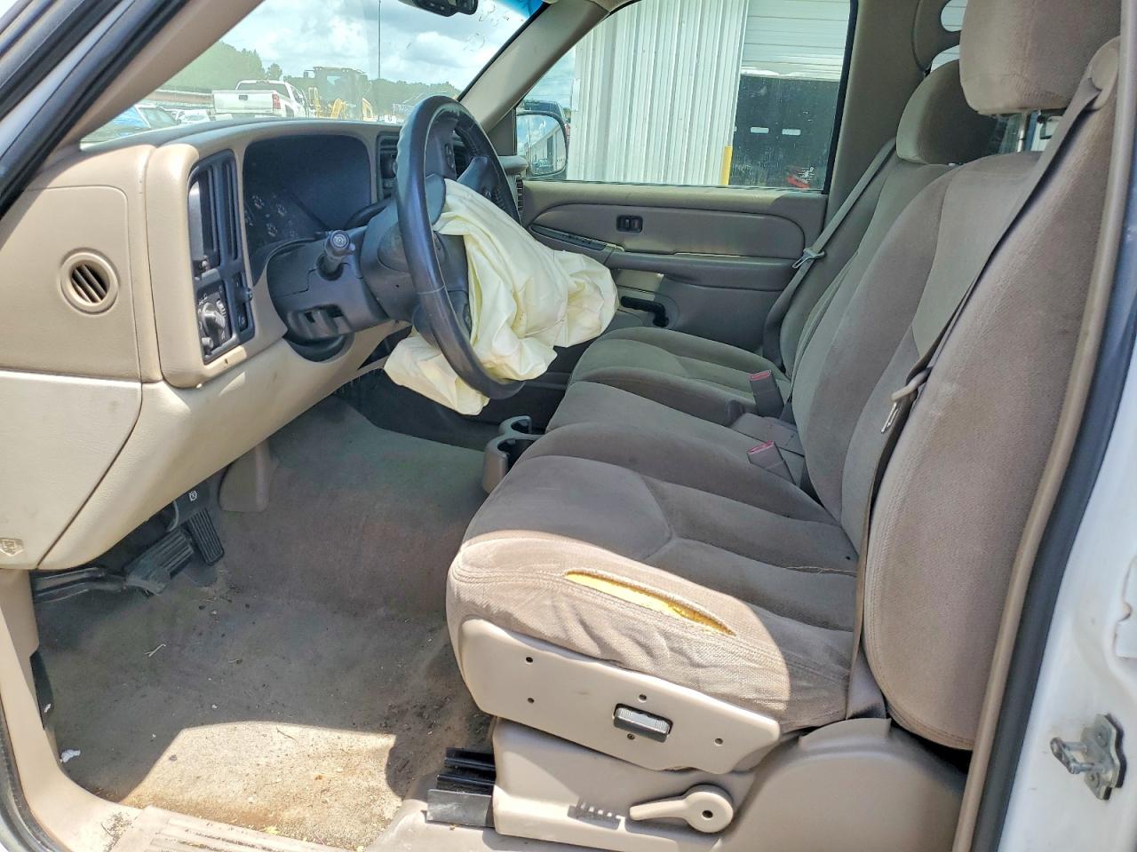 2004 Gmc Yukon White vin: 1GKEC13V14R315194