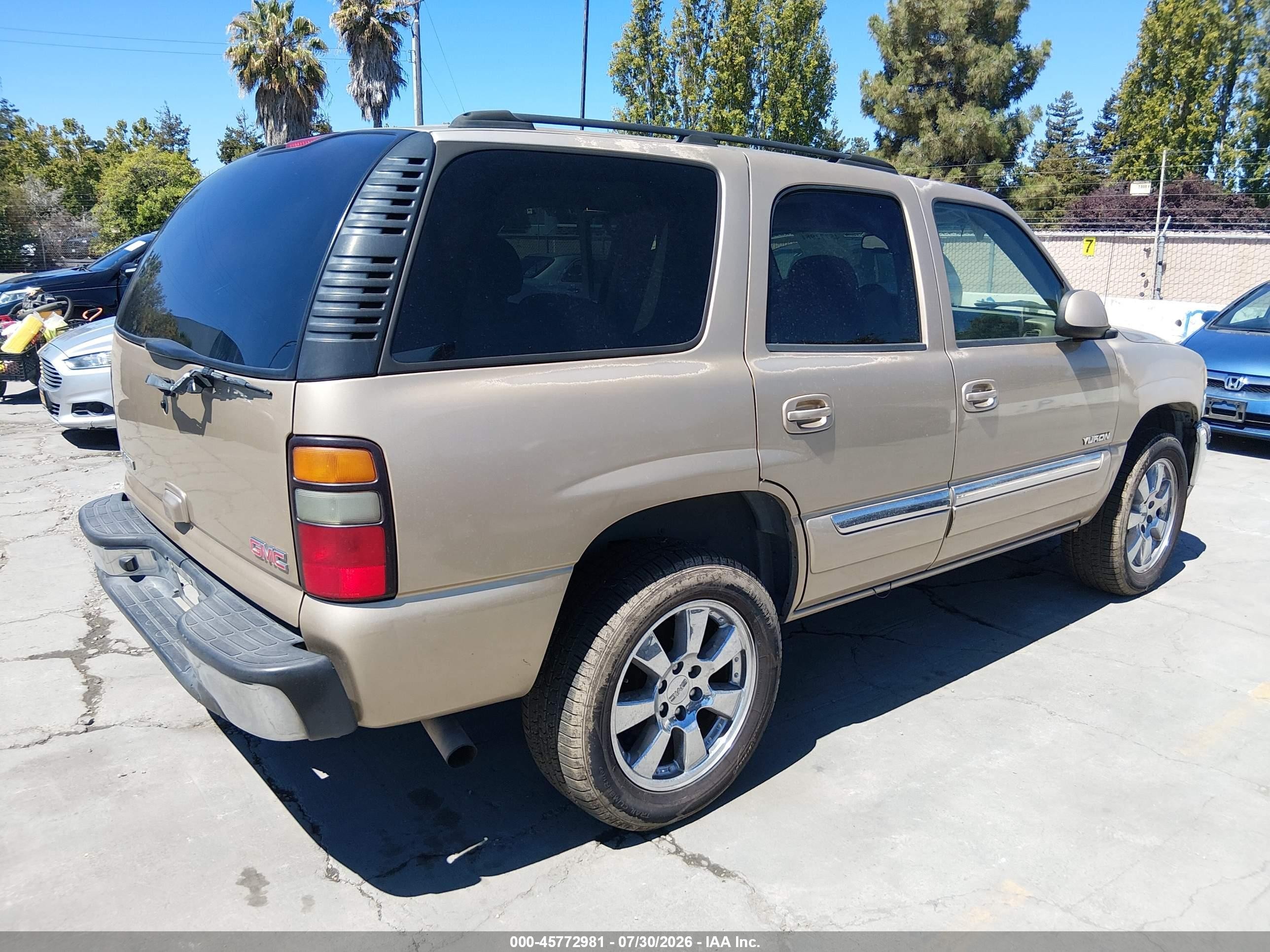 2005 Gmc Yukon Sle Gold vin: 1GKEC13V45J139967