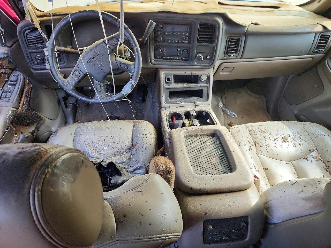 2006 Gmc Yukon Red vin: 1GKEC13V46R105711