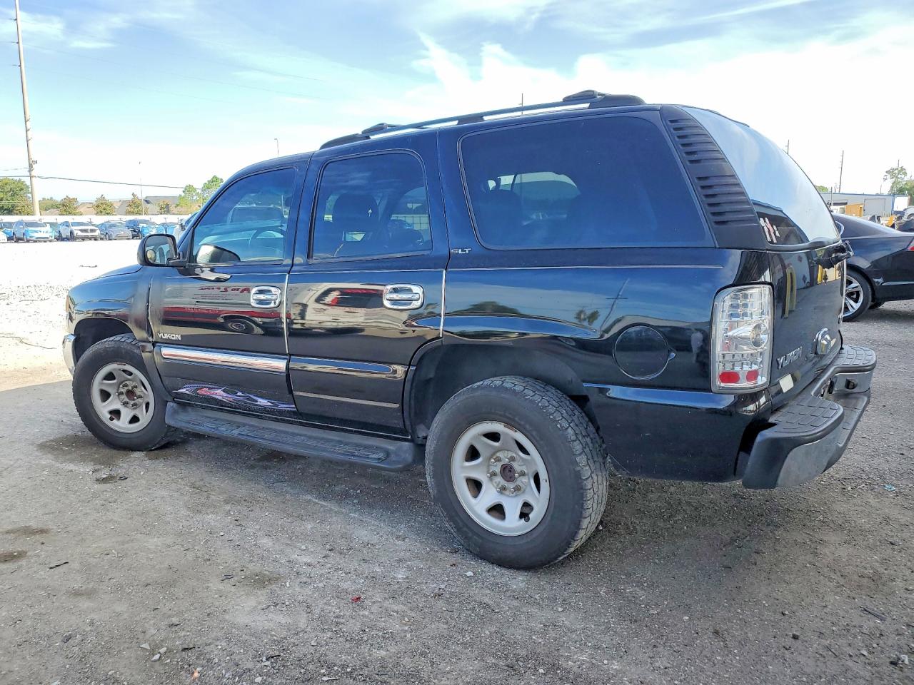2003 Gmc Yukon Black vin: 1GKEC13V63R184469