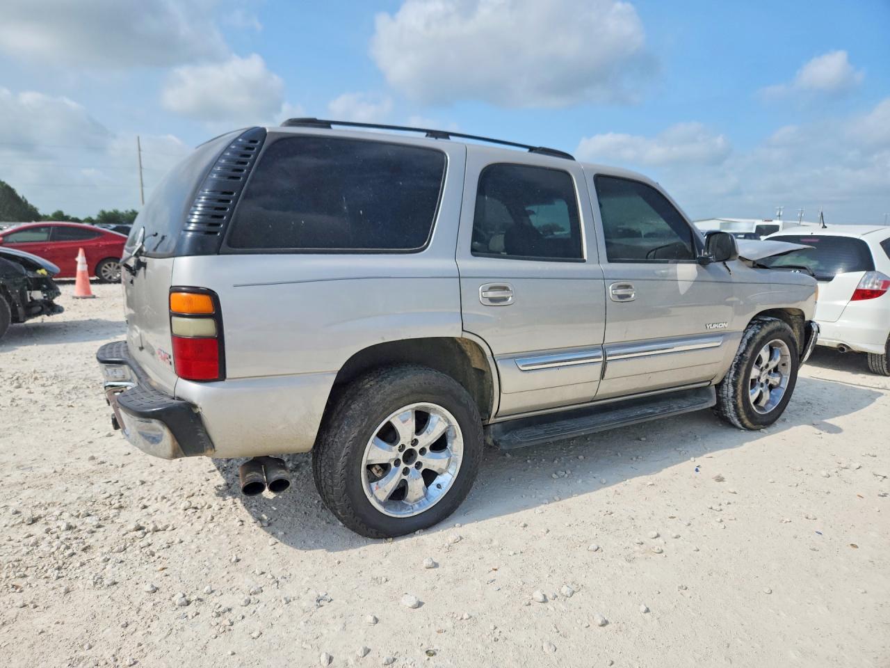 2005 Gmc Yukon Tan vin: 1GKEC13V65R232877