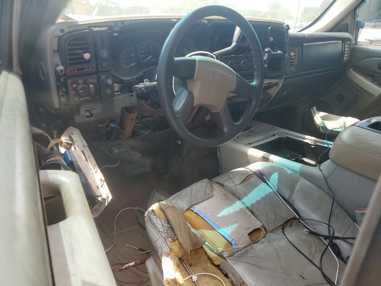 2002 Gmc Yukon Tan vin: 1GKEC13V92R291563