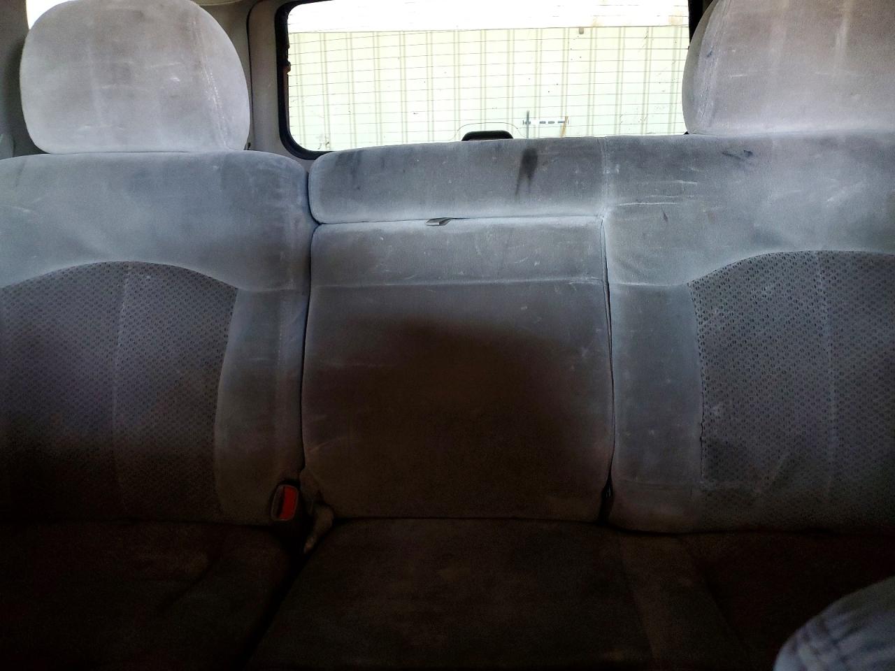 2002 Gmc Yukon Blue vin: 1GKEC13VX2J285804