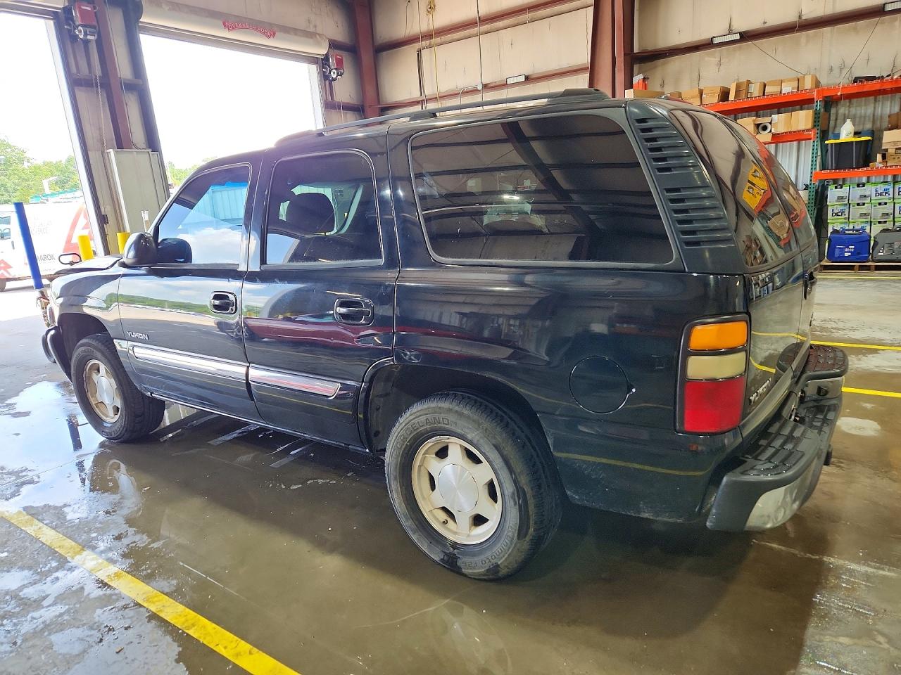 2004 Gmc Yukon Черный vin: 1GKEC13VX4R194035
