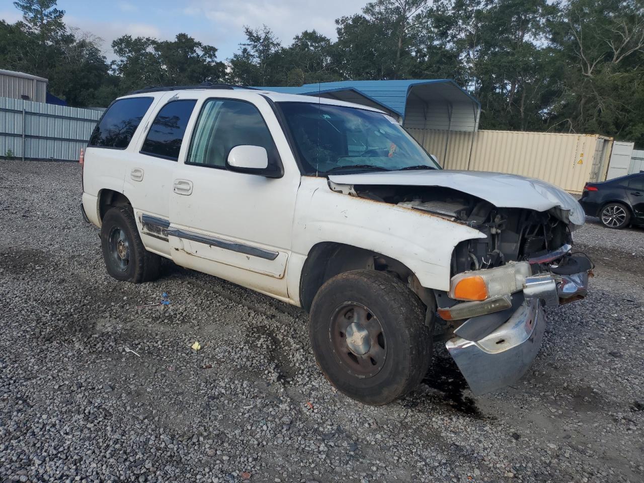 2003 Gmc Yukon White vin: 1GKEC13Z03R143547