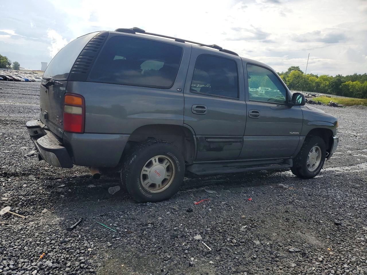 2002 Gmc Yukon Серый vin: 1GKEC13Z12J282485