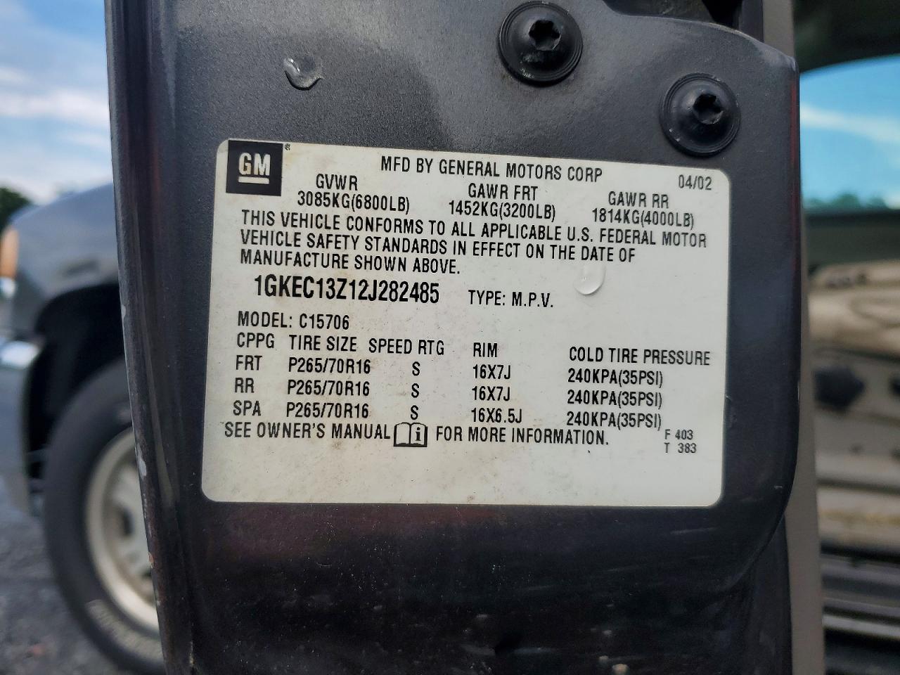 2002 Gmc Yukon Серый vin: 1GKEC13Z12J282485