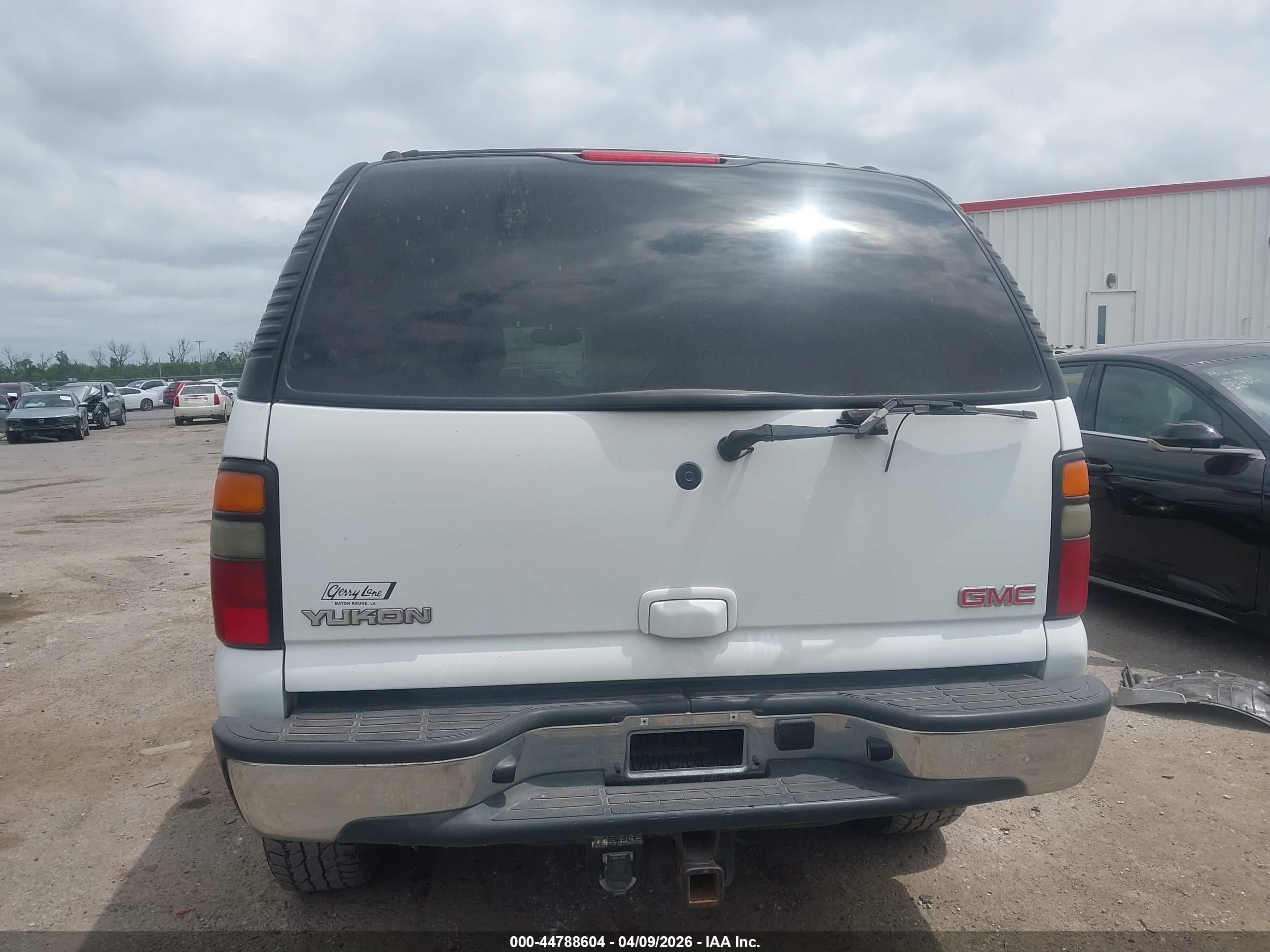 2004 Gmc Yukon Slt White vin: 1GKEC13Z14R323217