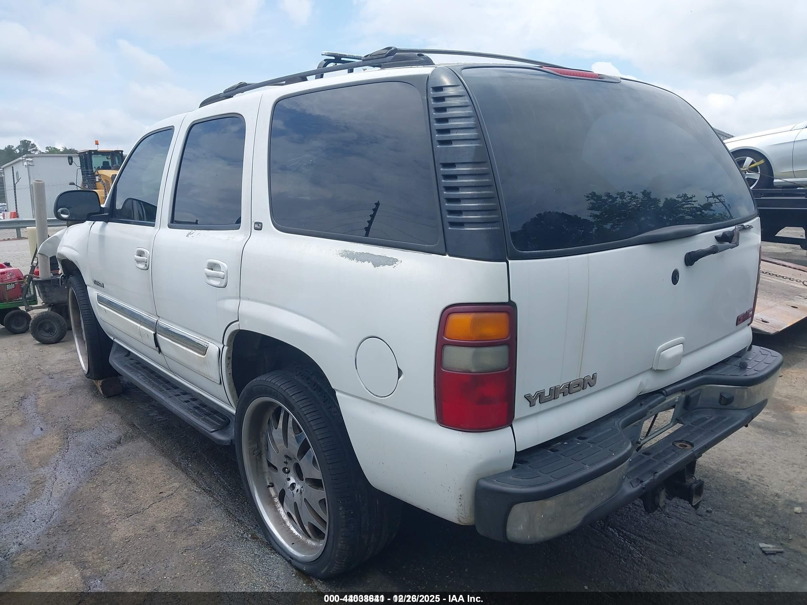 2002 Gmc Yukon Slt White vin: 1GKEC13Z32J288773