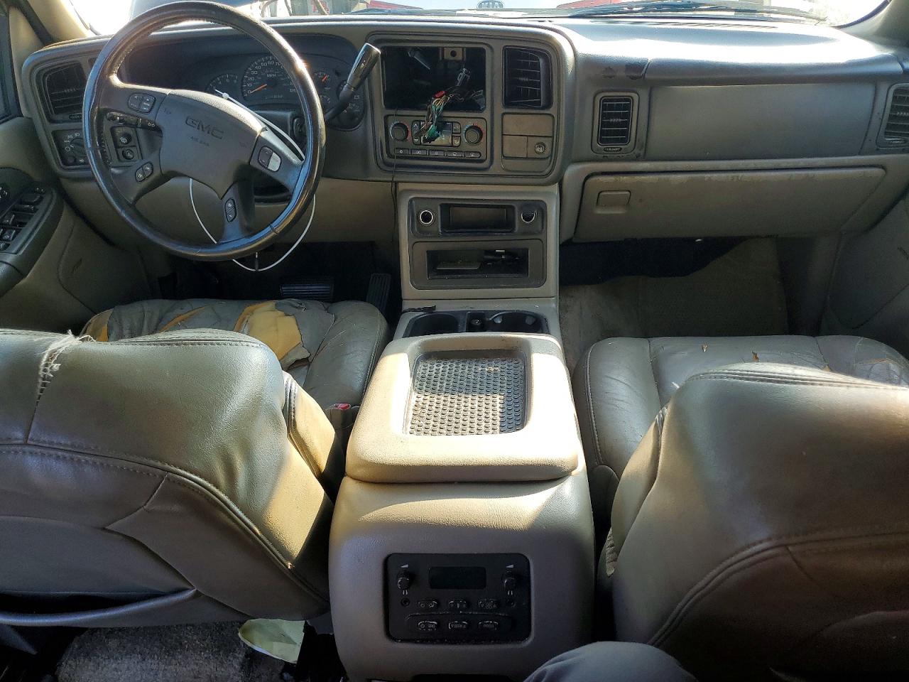 2003 Gmc Yukon Black vin: 1GKEC13Z33J276043