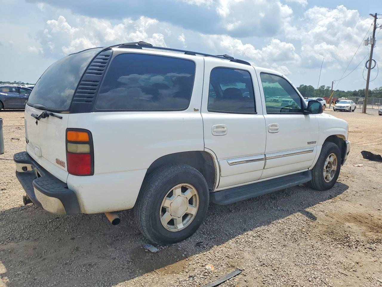 2004 Gmc Yukon White vin: 1GKEC13Z34R263831