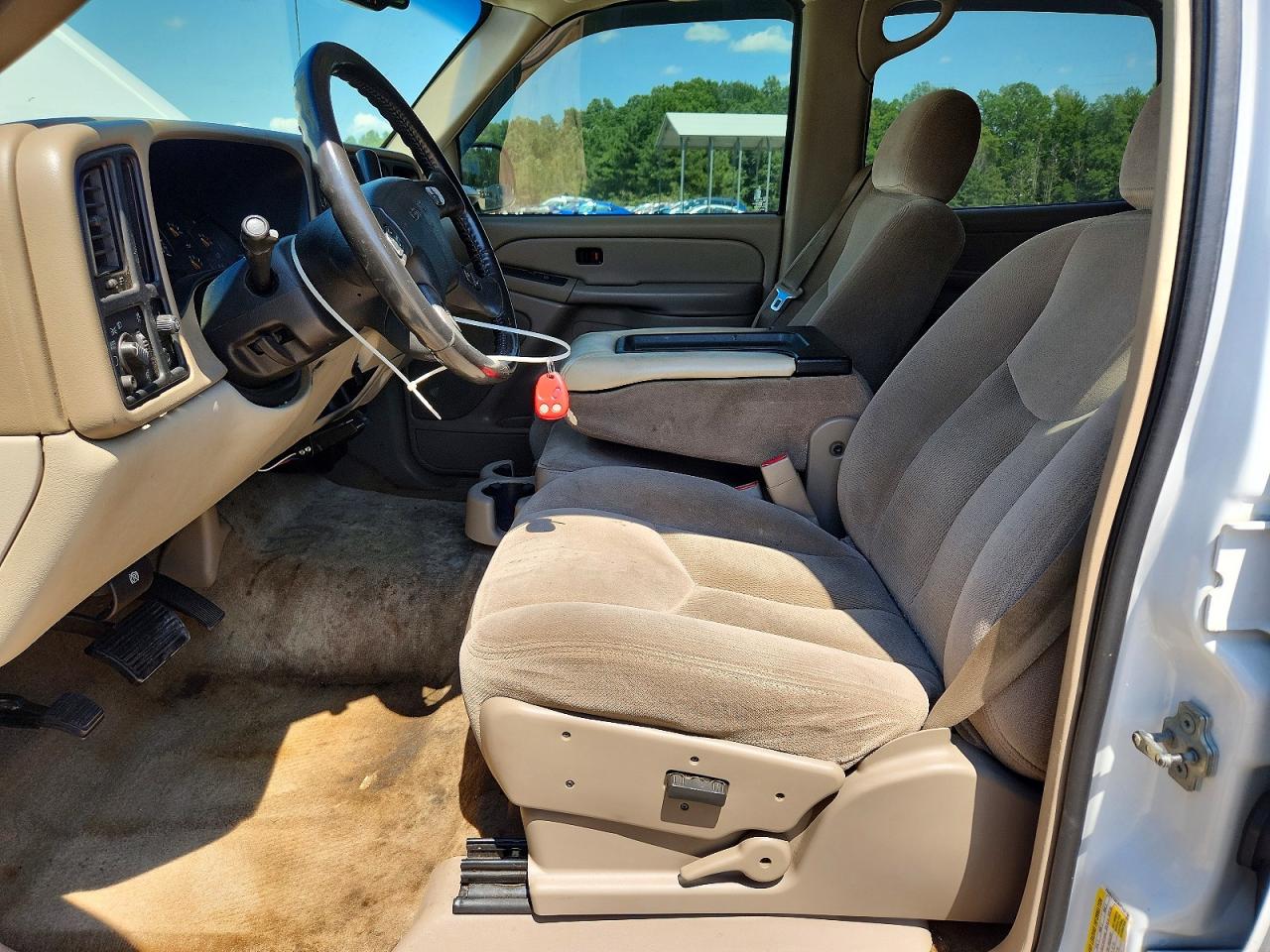 2006 Gmc Yukon White vin: 1GKEC13Z36R159102