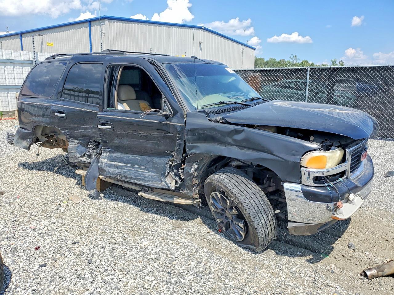 2003 Gmc Yukon Black vin: 1GKEC13Z53R234815