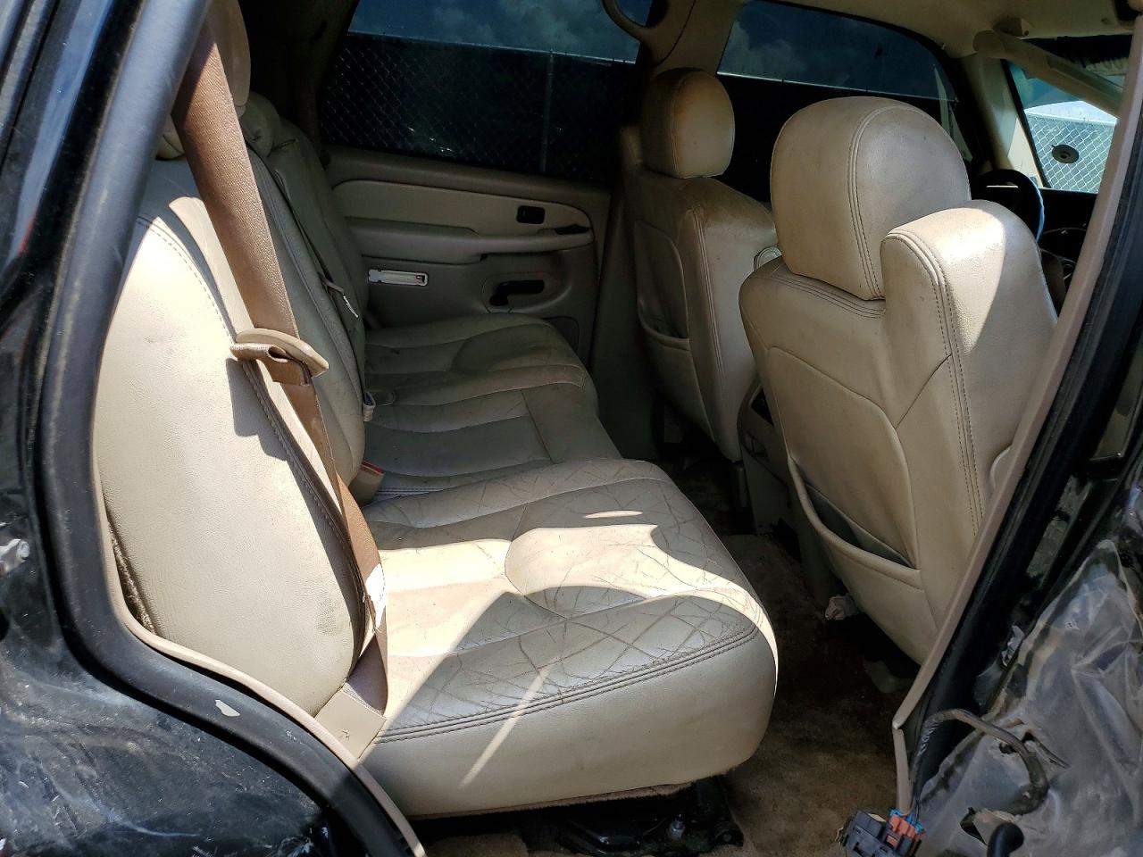 2003 Gmc Yukon Black vin: 1GKEC13Z53R234815