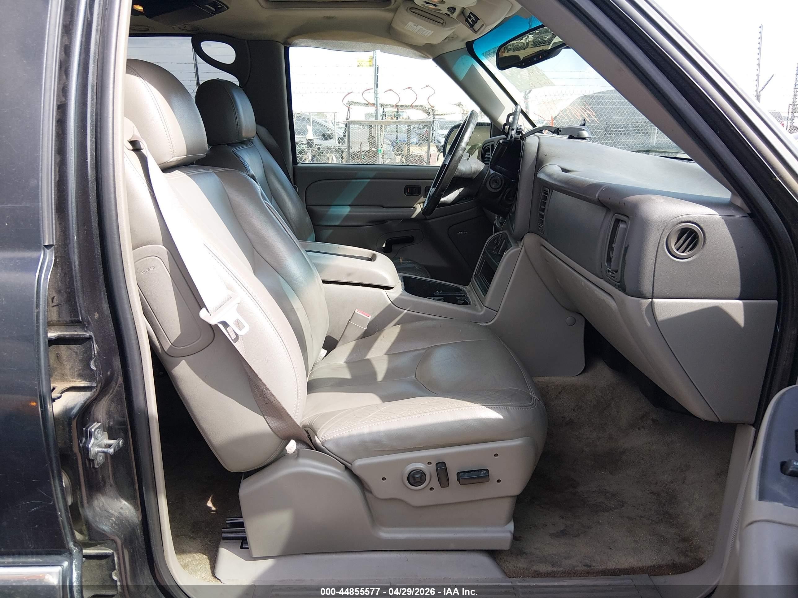 2004 Gmc Yukon Slt Black vin: 1GKEC13Z64R271101