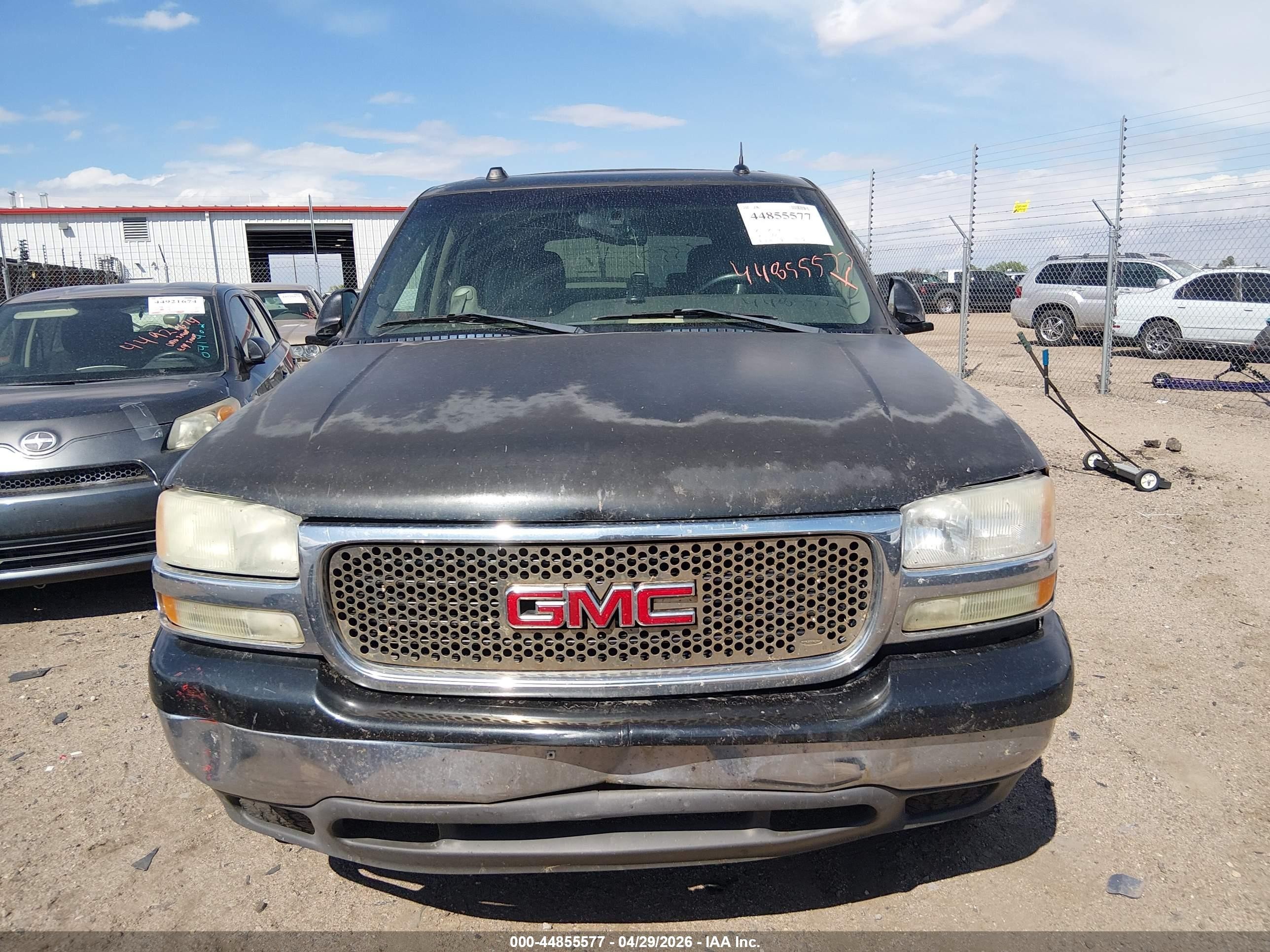 2004 Gmc Yukon Slt Black vin: 1GKEC13Z64R271101