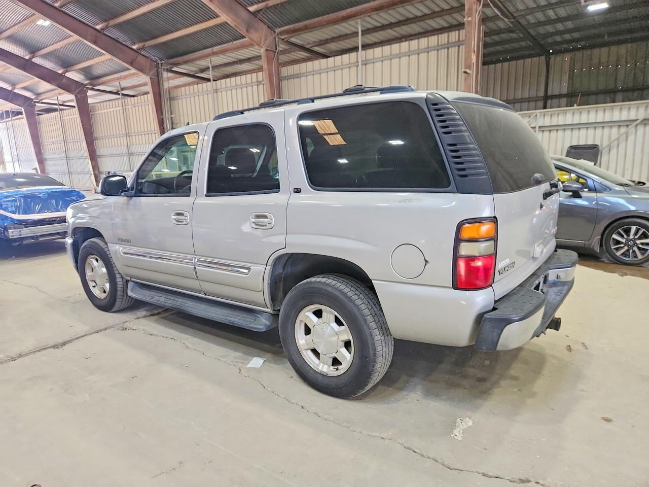 2006 Gmc Yukon Silver vin: 1GKEC13Z66J118753
