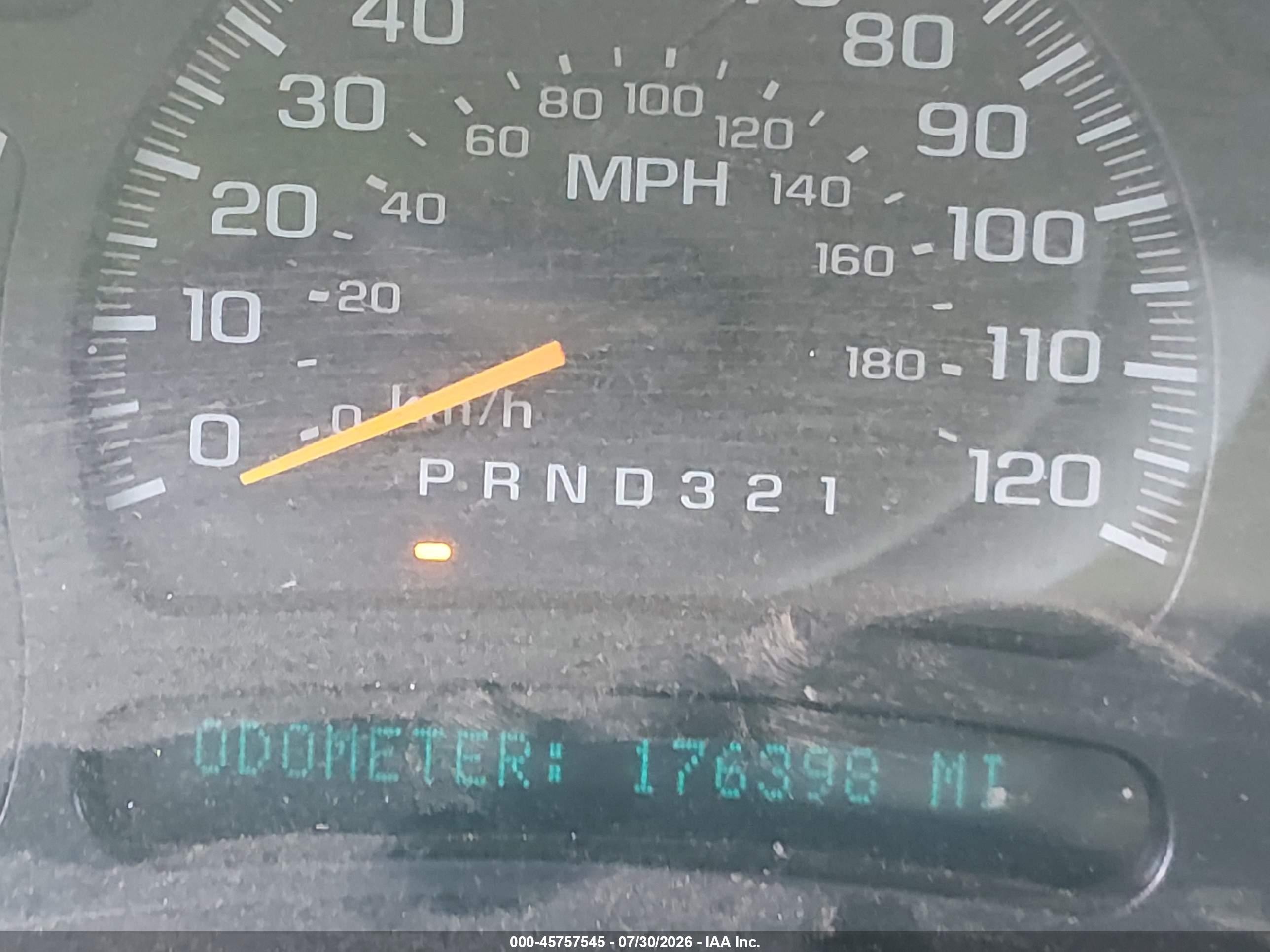 2004 Gmc Yukon Sle White vin: 1GKEC13Z84J211190