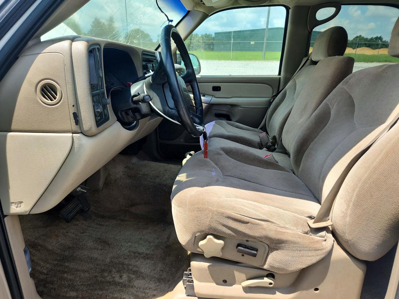 2002 Gmc Yukon White vin: 1GKEC13Z92R245864