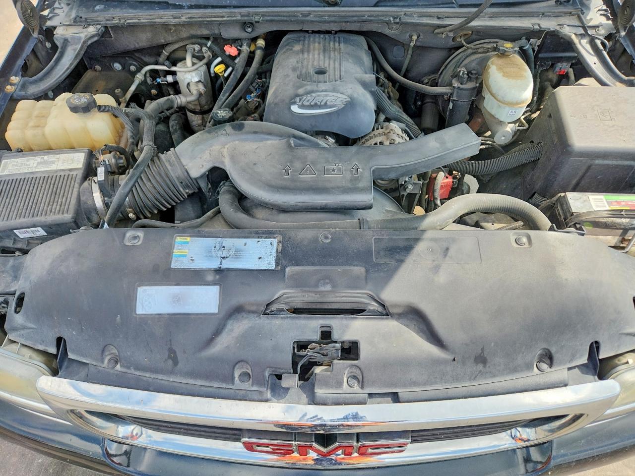 2003 Gmc Yukon Black vin: 1GKEC13ZX3J337291