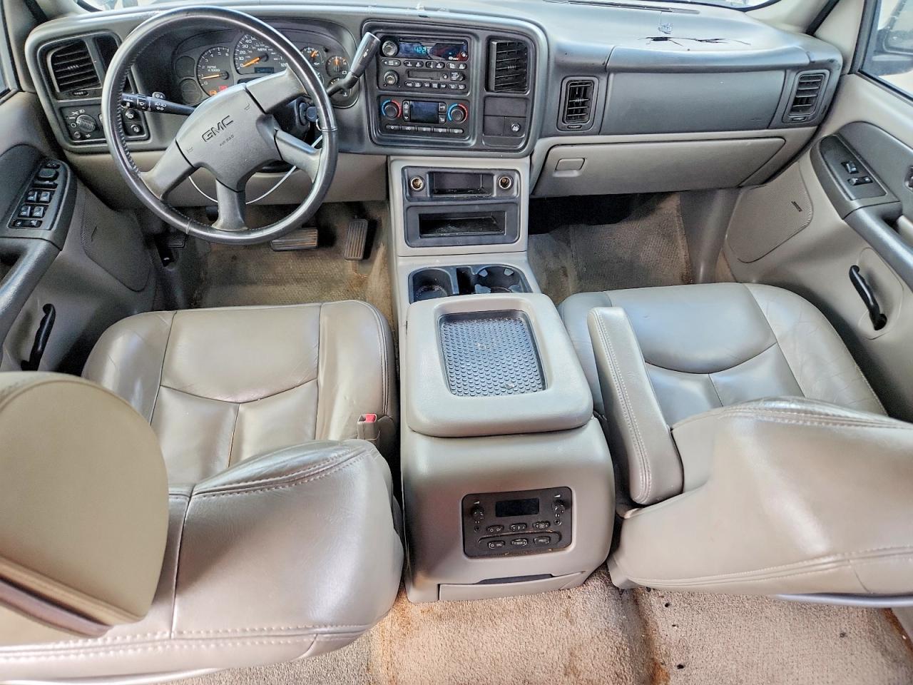 2003 Gmc Yukon Black vin: 1GKEC13ZX3J337291