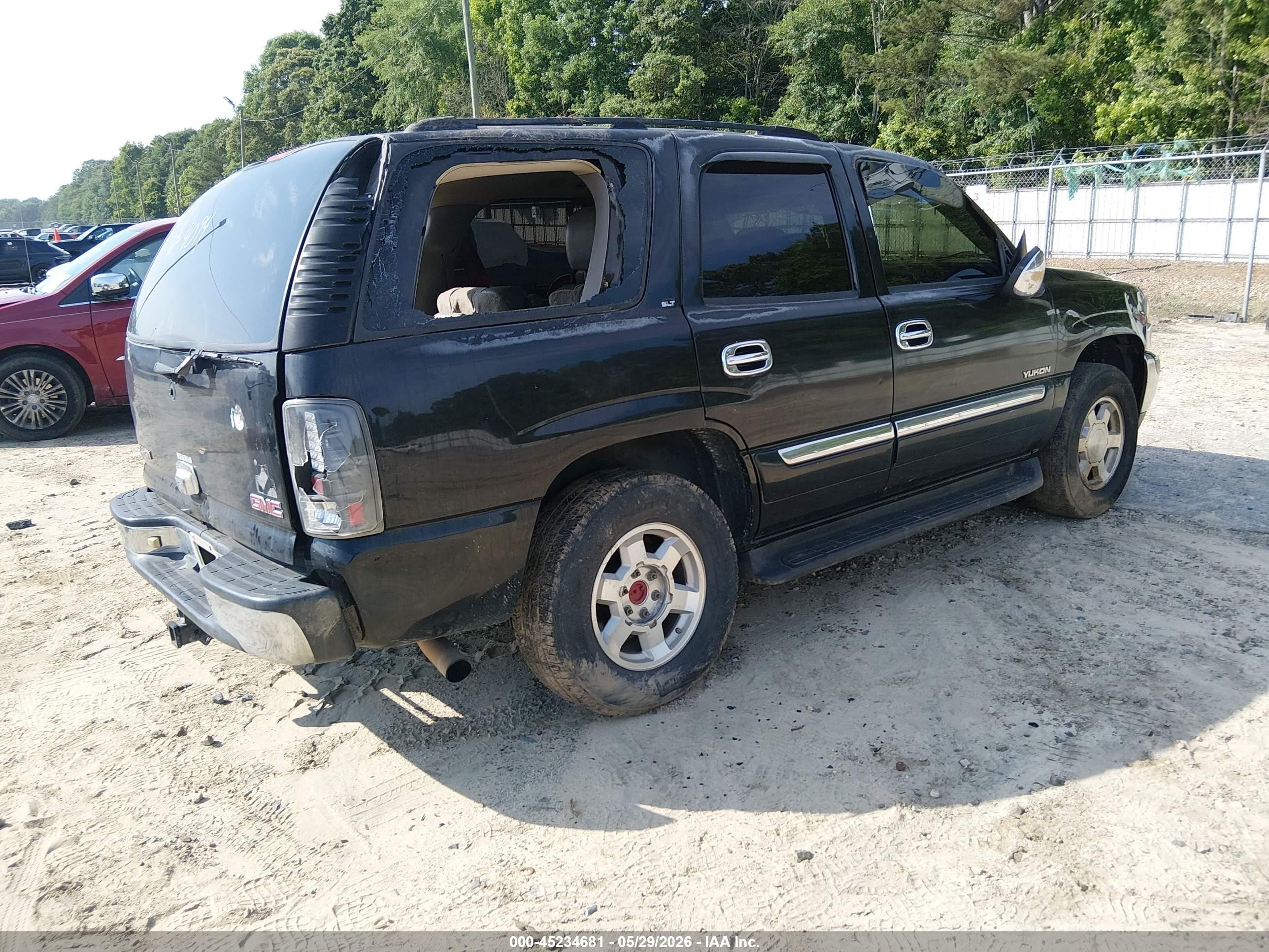 2004 Gmc Yukon Slt Black vin: 1GKEC13ZX4J134094