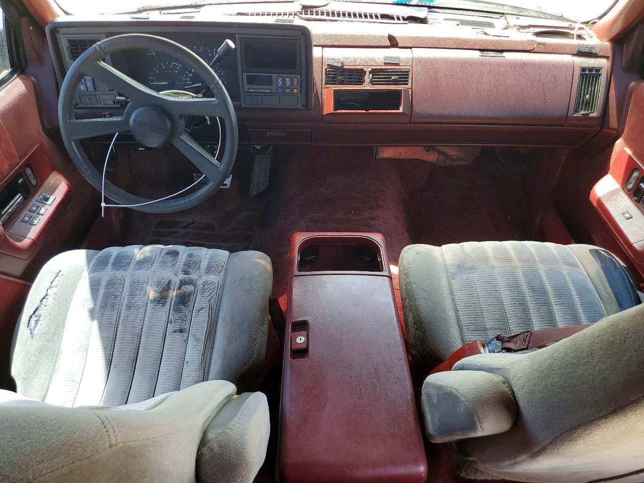 1992 Gmc Suburban C1500 Серый vin: 1GKEC16K2NJ728713