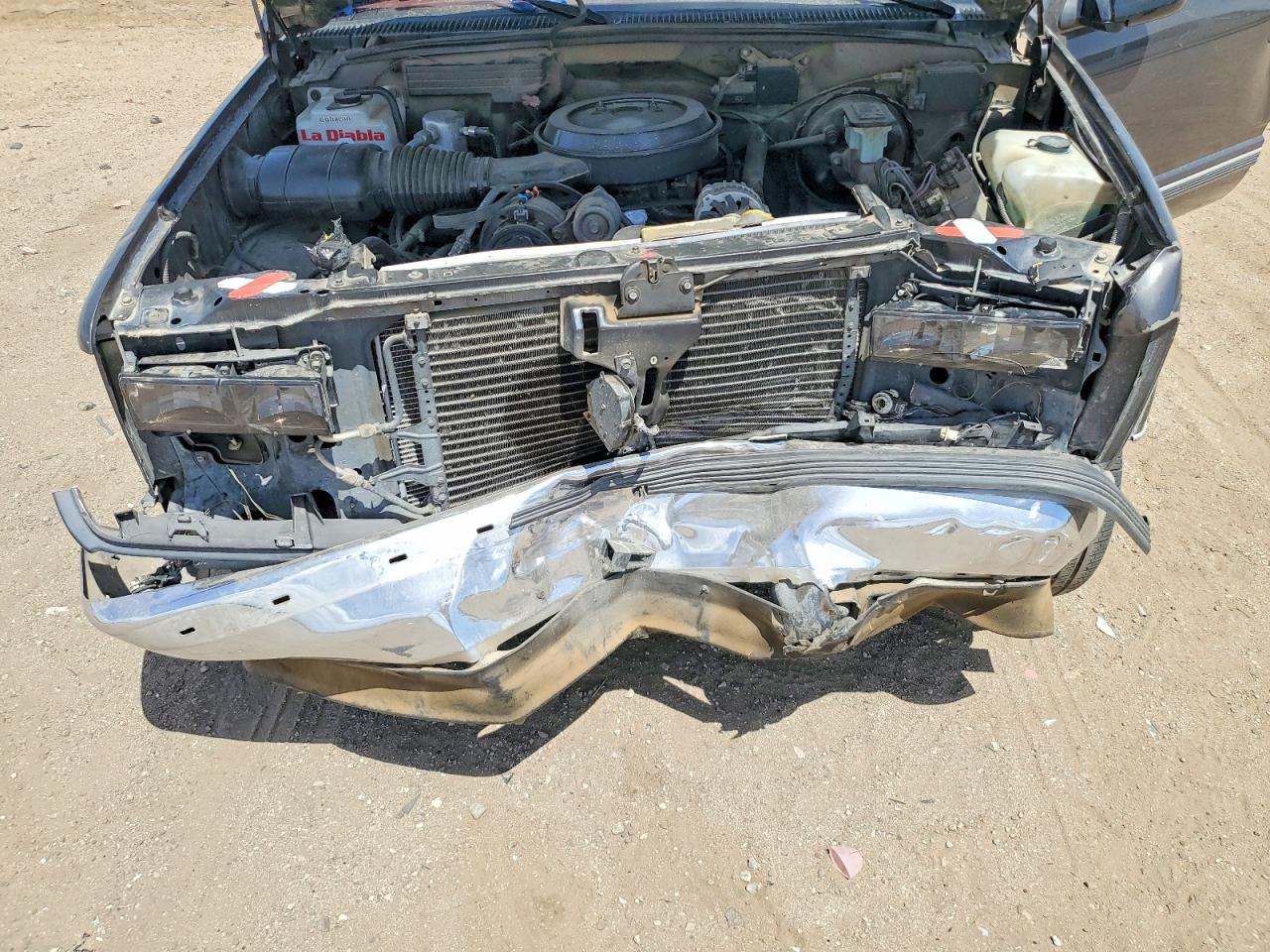 1992 Gmc Suburban C1500 Серый vin: 1GKEC16K2NJ728713